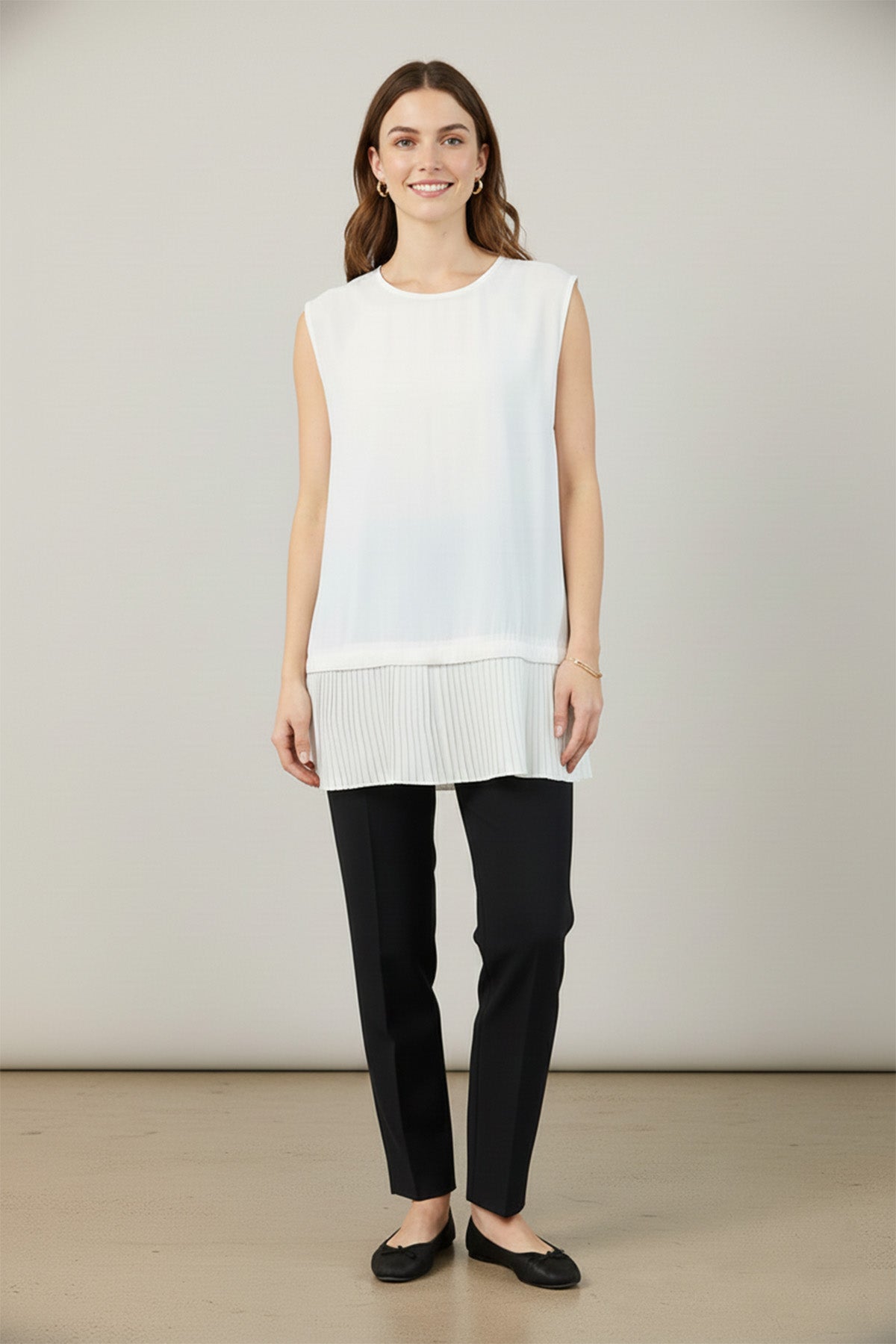 Kadın Kolsuz Pile Detaylı İçlik - 40012BLZ