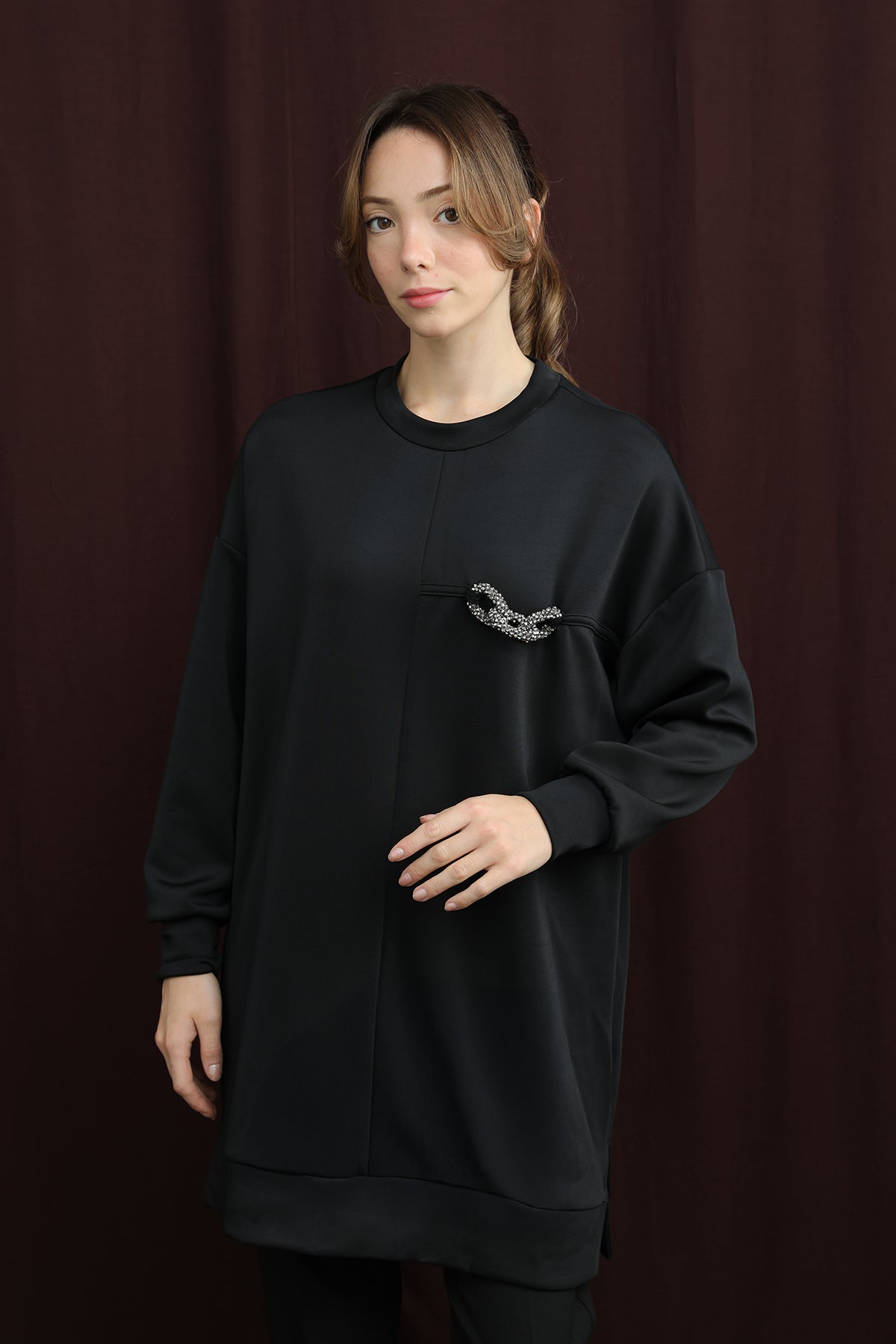 Kadın Bedeni Aksesuarlı Tunik - 10717TUN