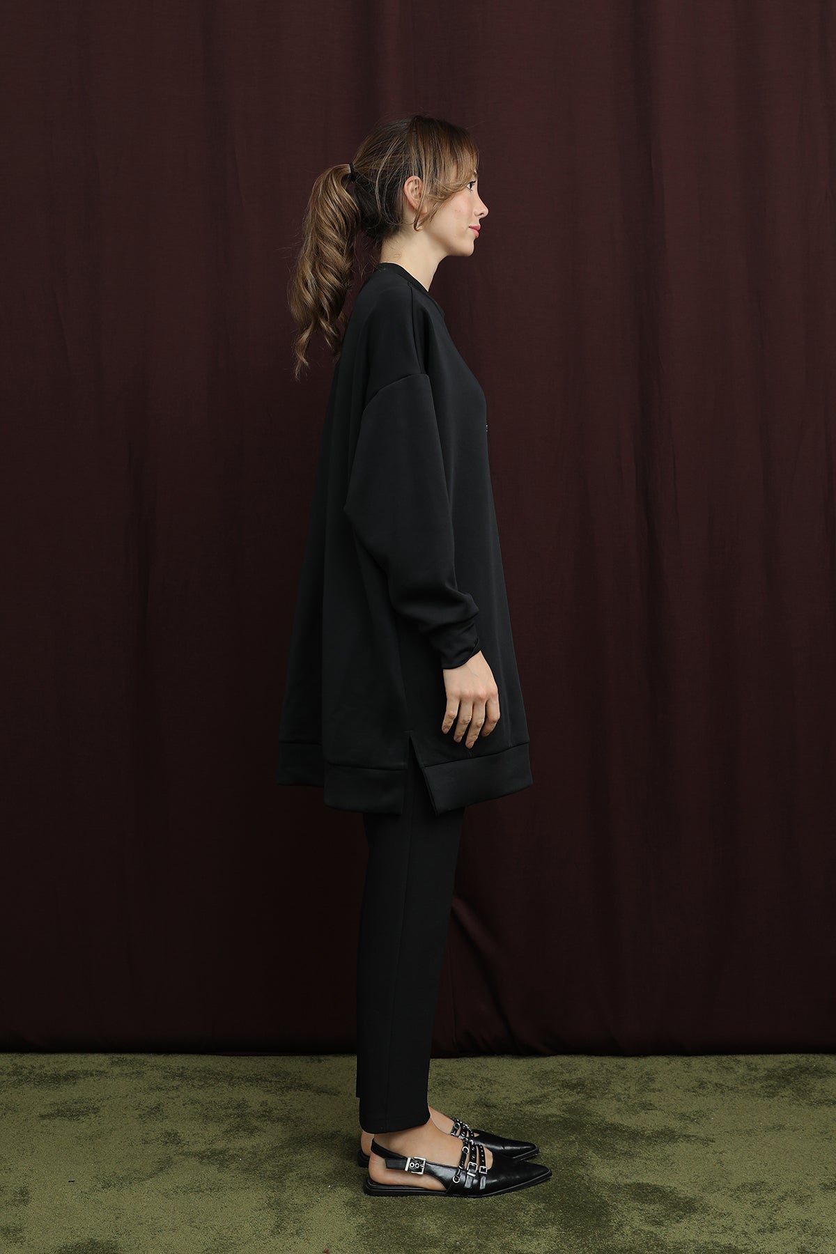 Kadın Bedeni Aksesuarlı Tunik - 10717TUN