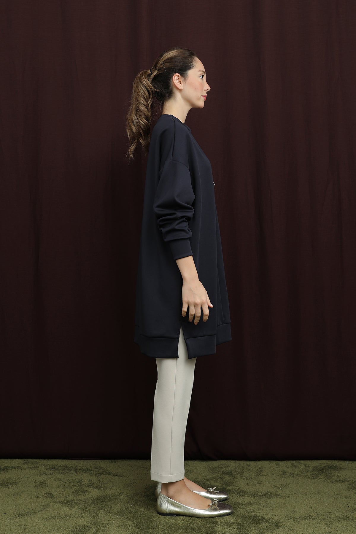 Kadın Bedeni Aksesuarlı Tunik - 10717TUN