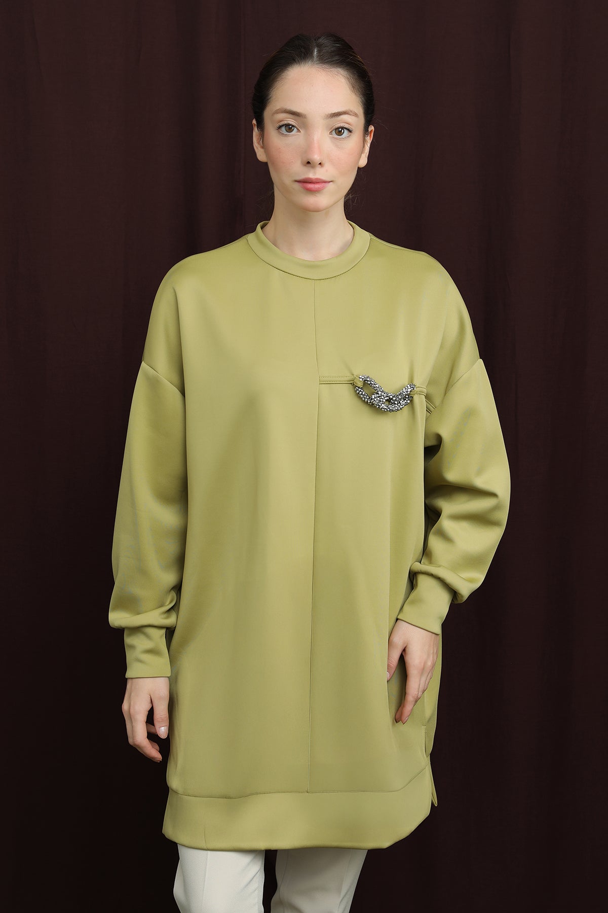 Kadın Bedeni Aksesuarlı Tunik - 10717TUN