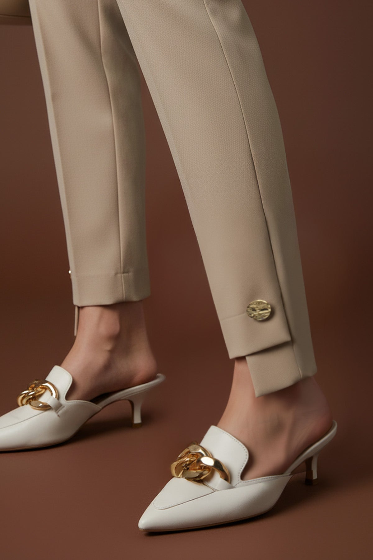 Kadın Paça Düğme Detaylı kumaş Pantolon -18277PNT