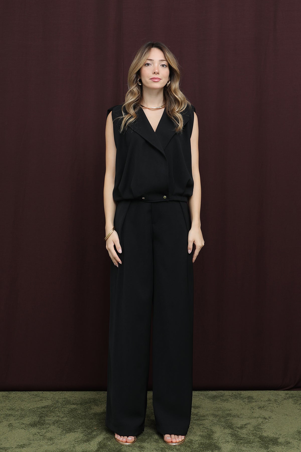 Kadın Kruvaze Yaka Kolsuz Takım - 32397TKS