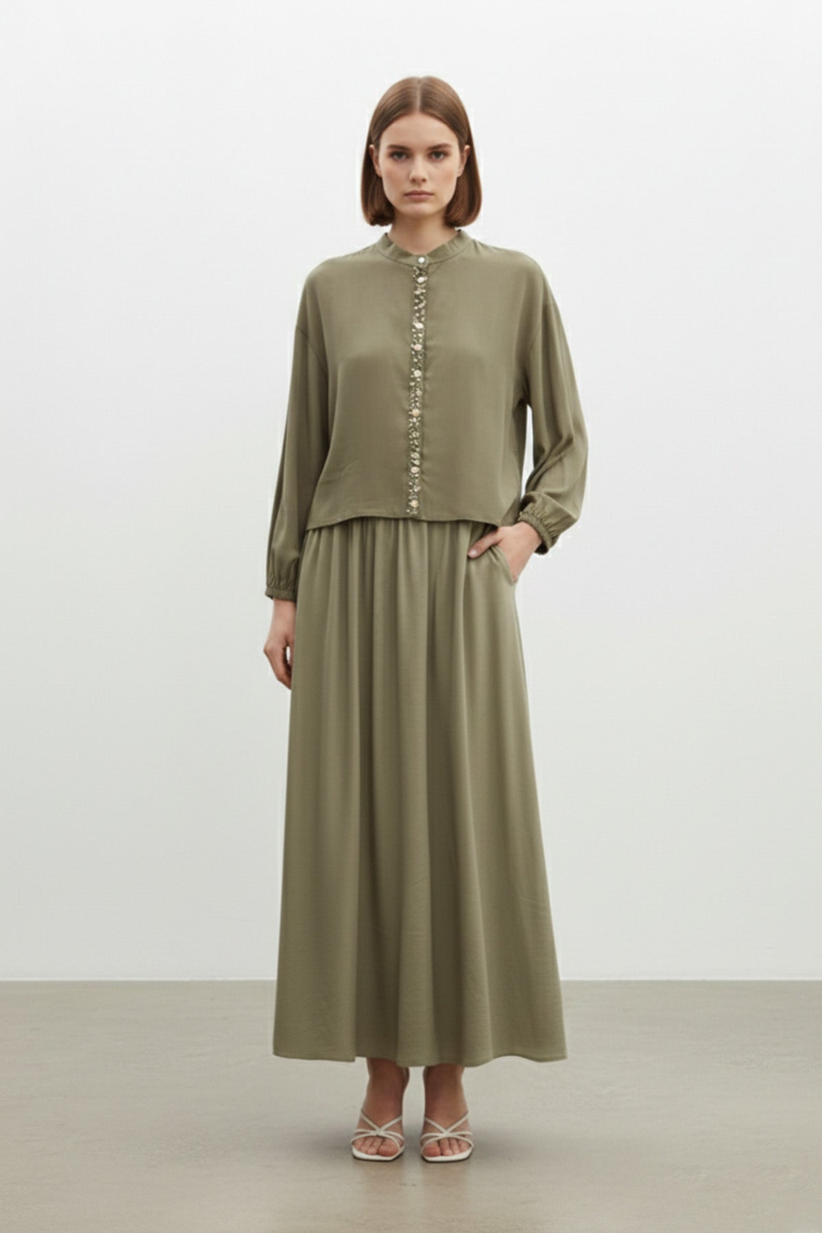 Kadın Taş Düğme Detaylı Bluz ve Uzun Etek Takım-14434