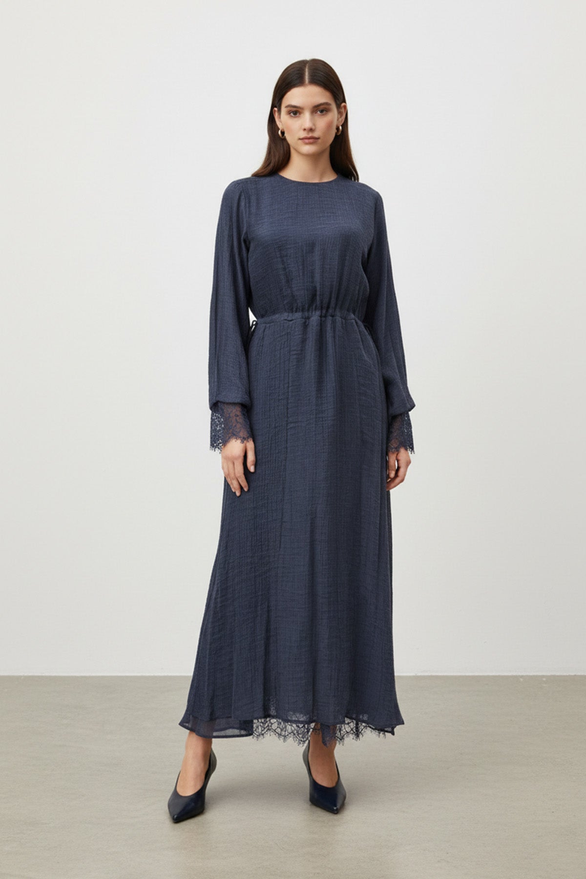 Kadın Belden Bağlamalı Dantel Detaylı Uzun Elbise-32466ELB