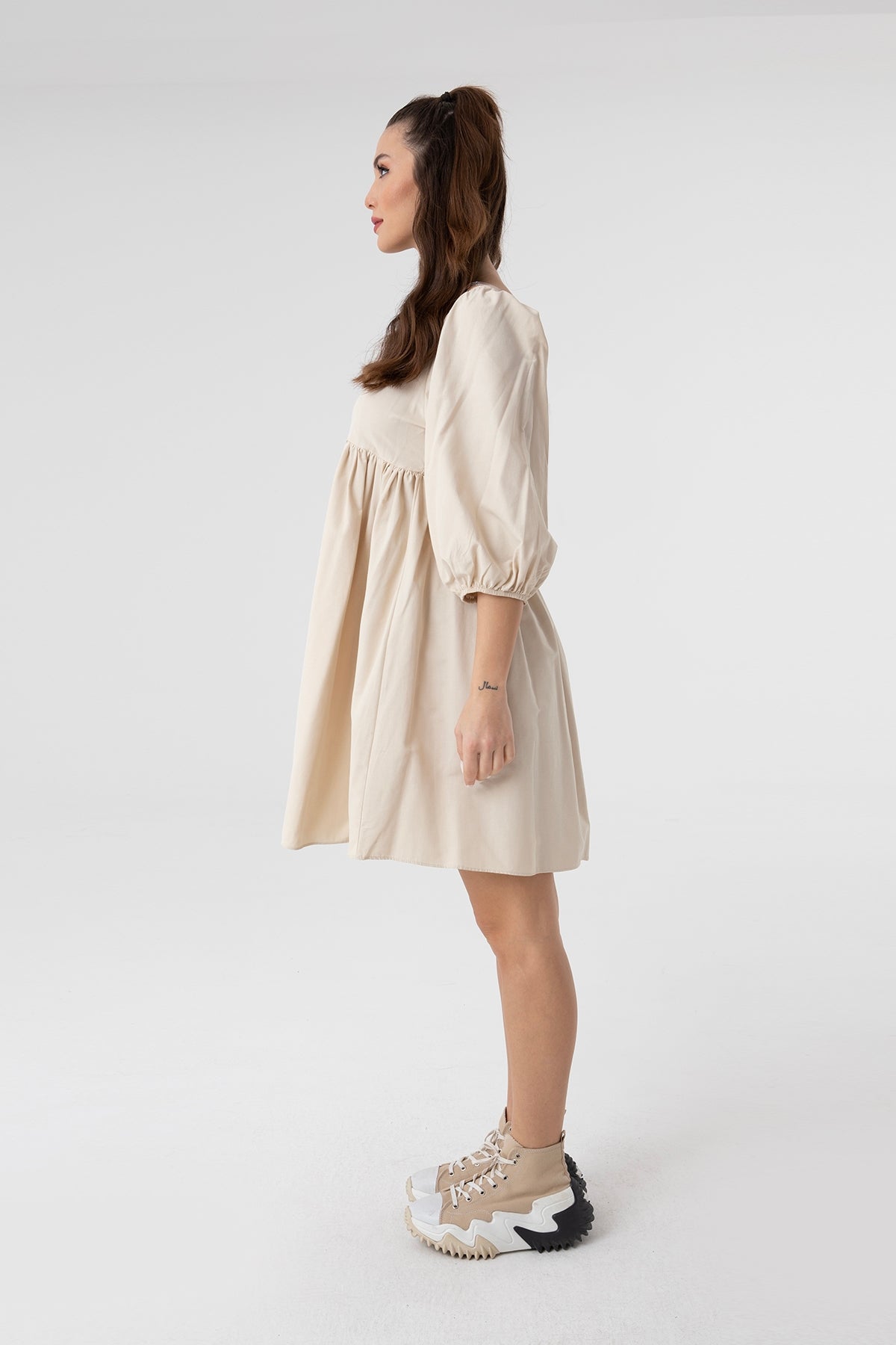 Kadın V Yaka Balon Kol Büzgülü Mini Elbise-31153ELB