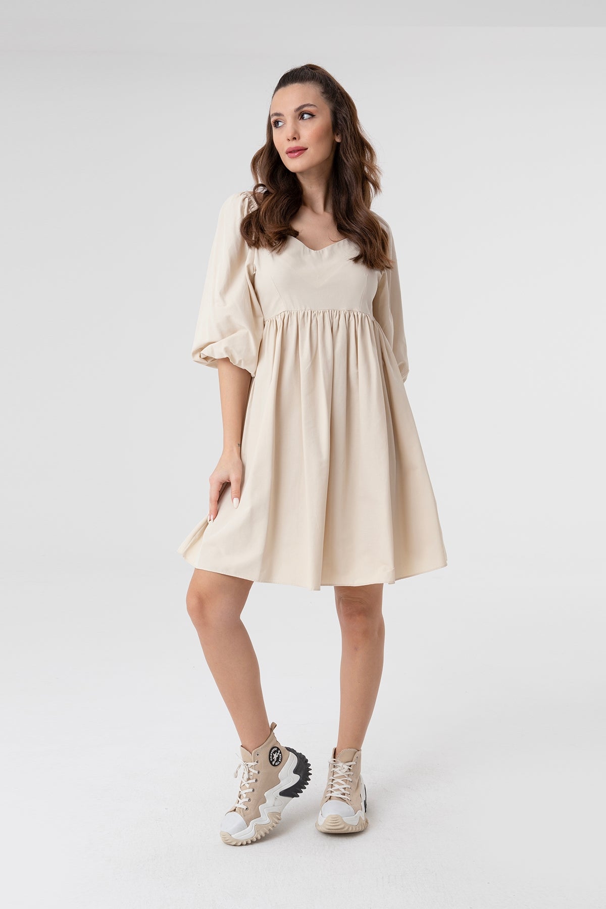 Kadın V Yaka Balon Kol Büzgülü Mini Elbise-31153ELB