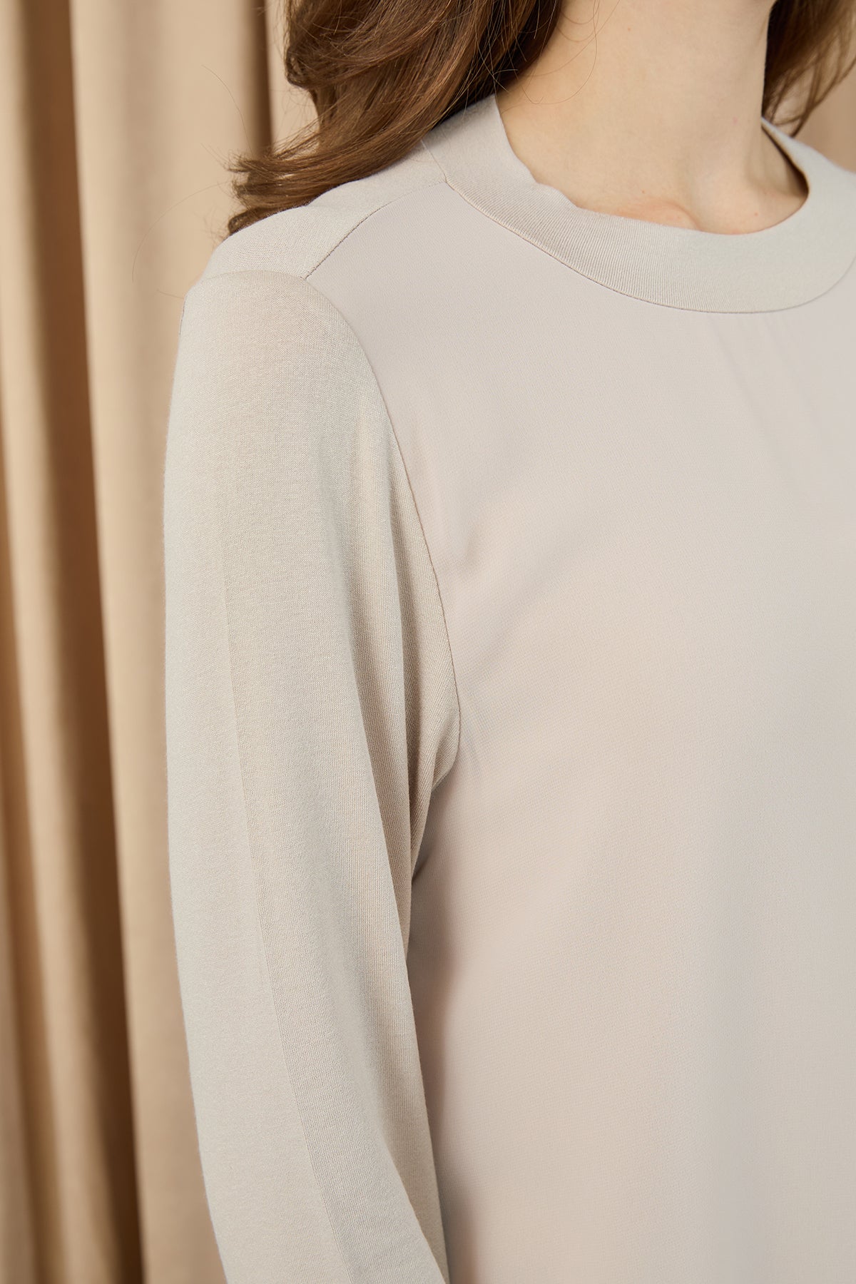 Kadın Balıkçı Yaka Tül Detaylı Bluz - 10269TUN