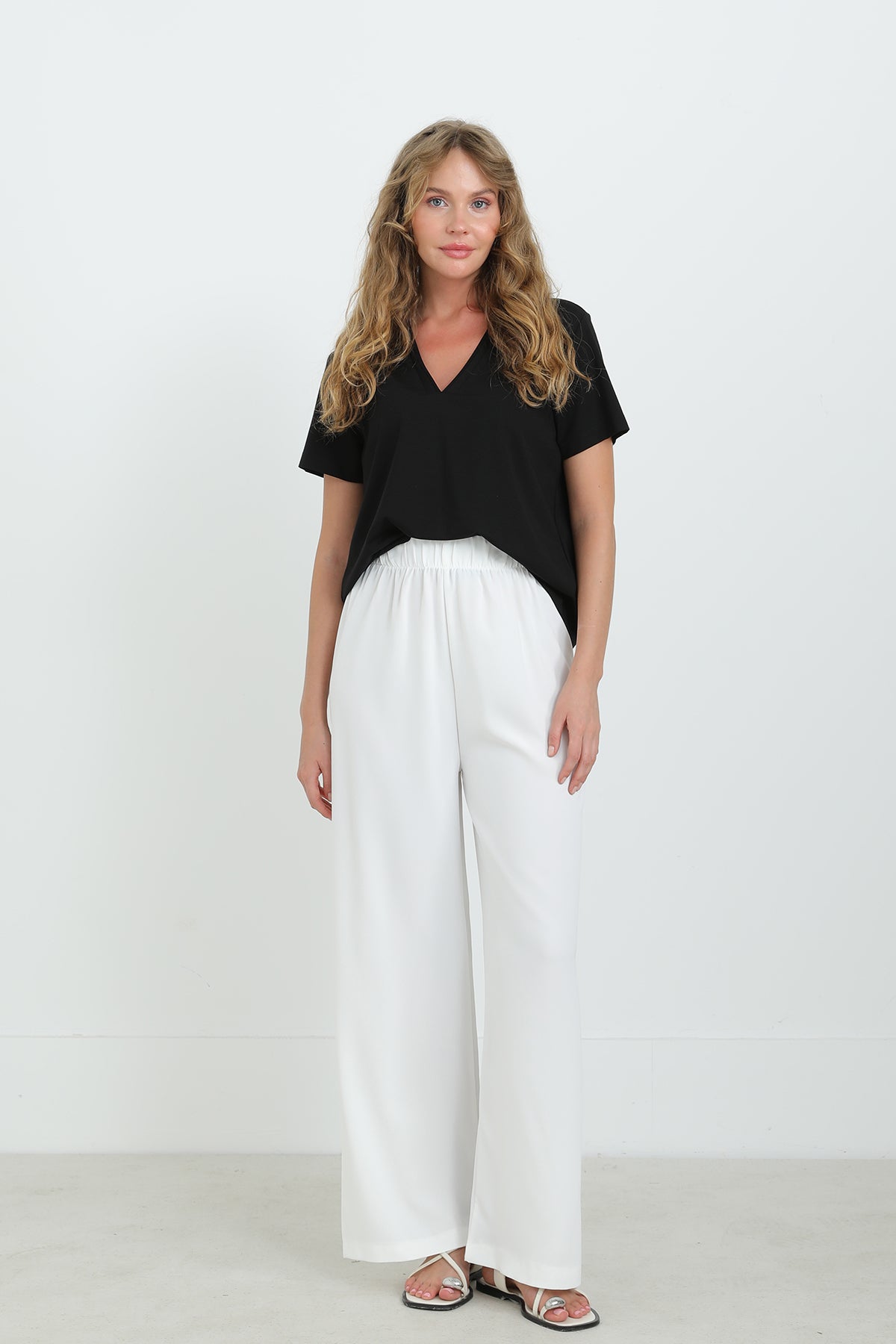 Kadın Geniş Paça Yüksek Bel Pantolon - 18103PNT