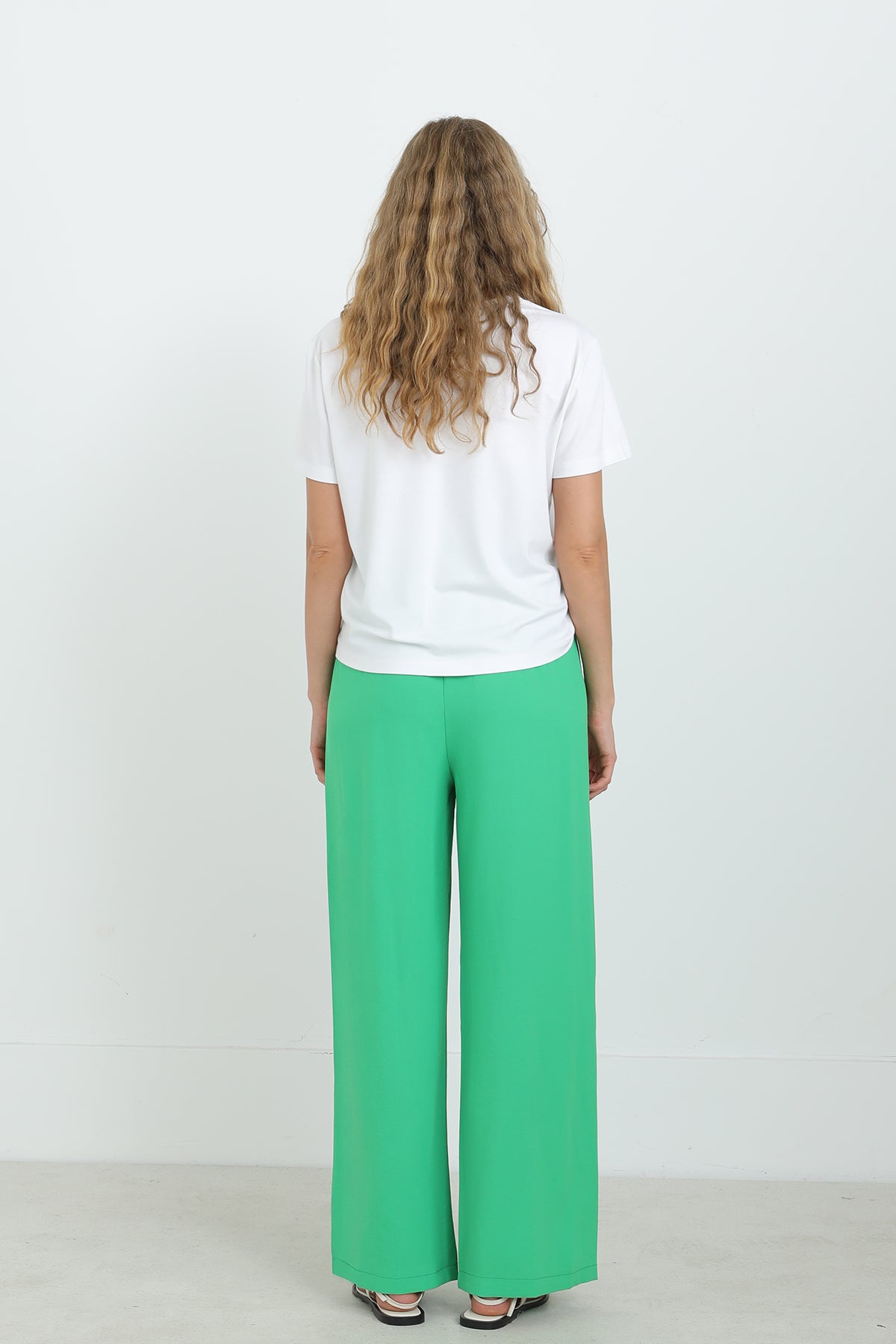 Kadın Geniş Paça Yüksek Bel Pantolon - 18103PNT