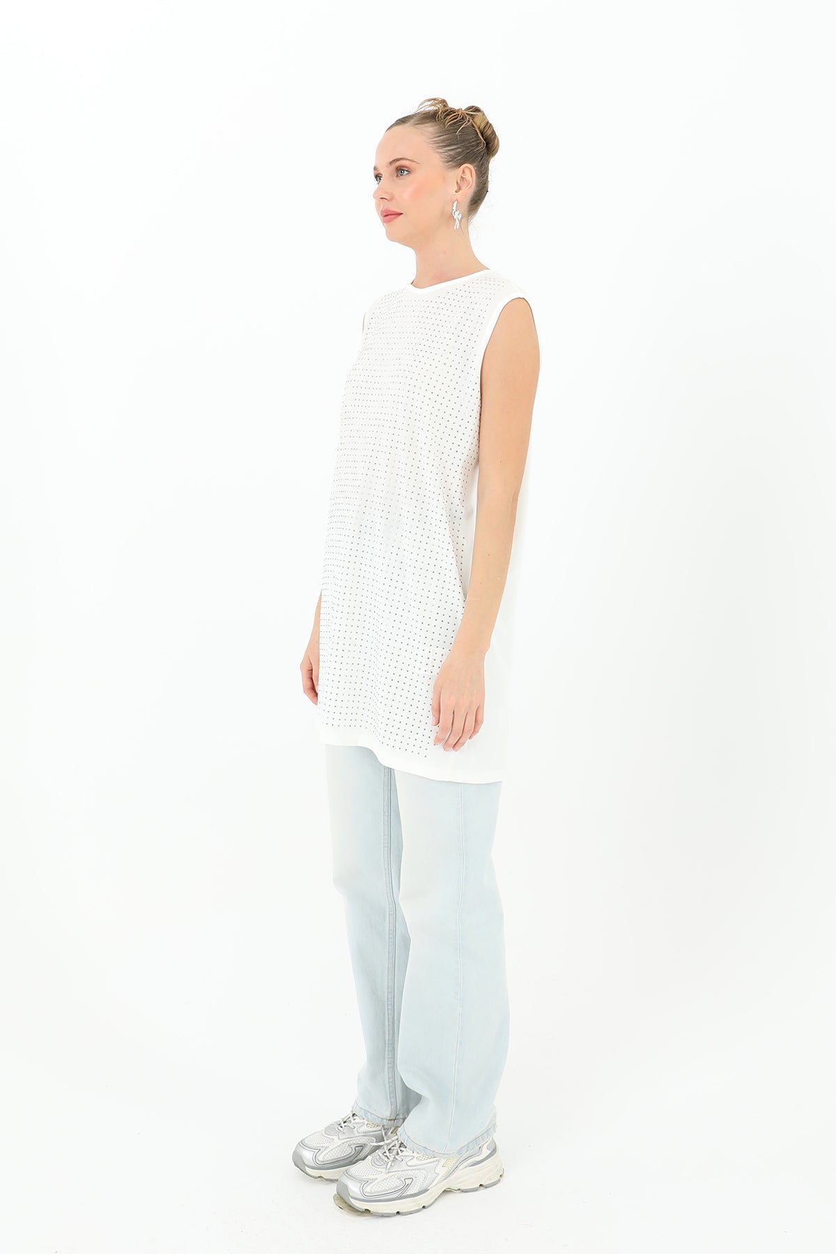 Kadın Sıfır Kol Taşlı Tunik -24S-10525TUN