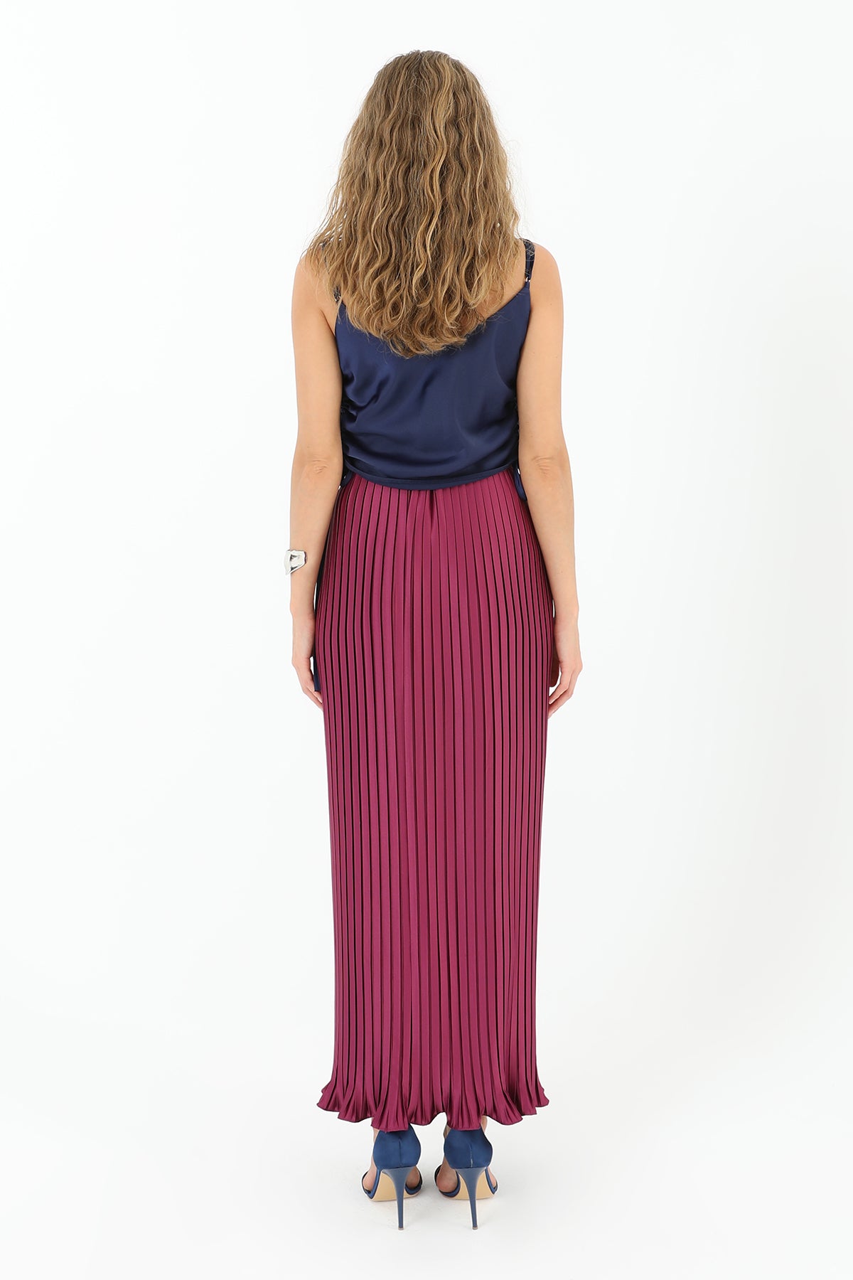 Kadın Pileli Uzun Saten Etek  - 31916ETK