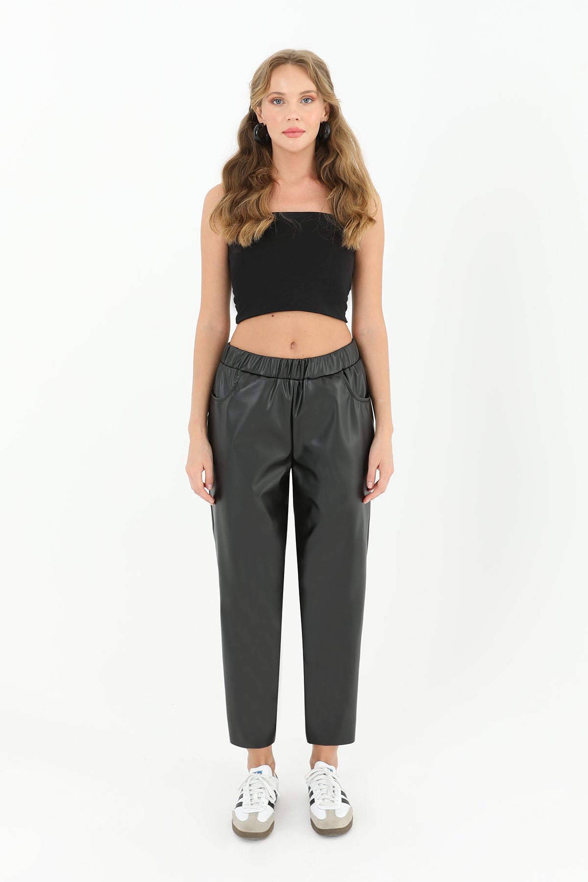 Kadın Beli Lastikli Cep Detaylı Deri Pantolon  - 18205PNT