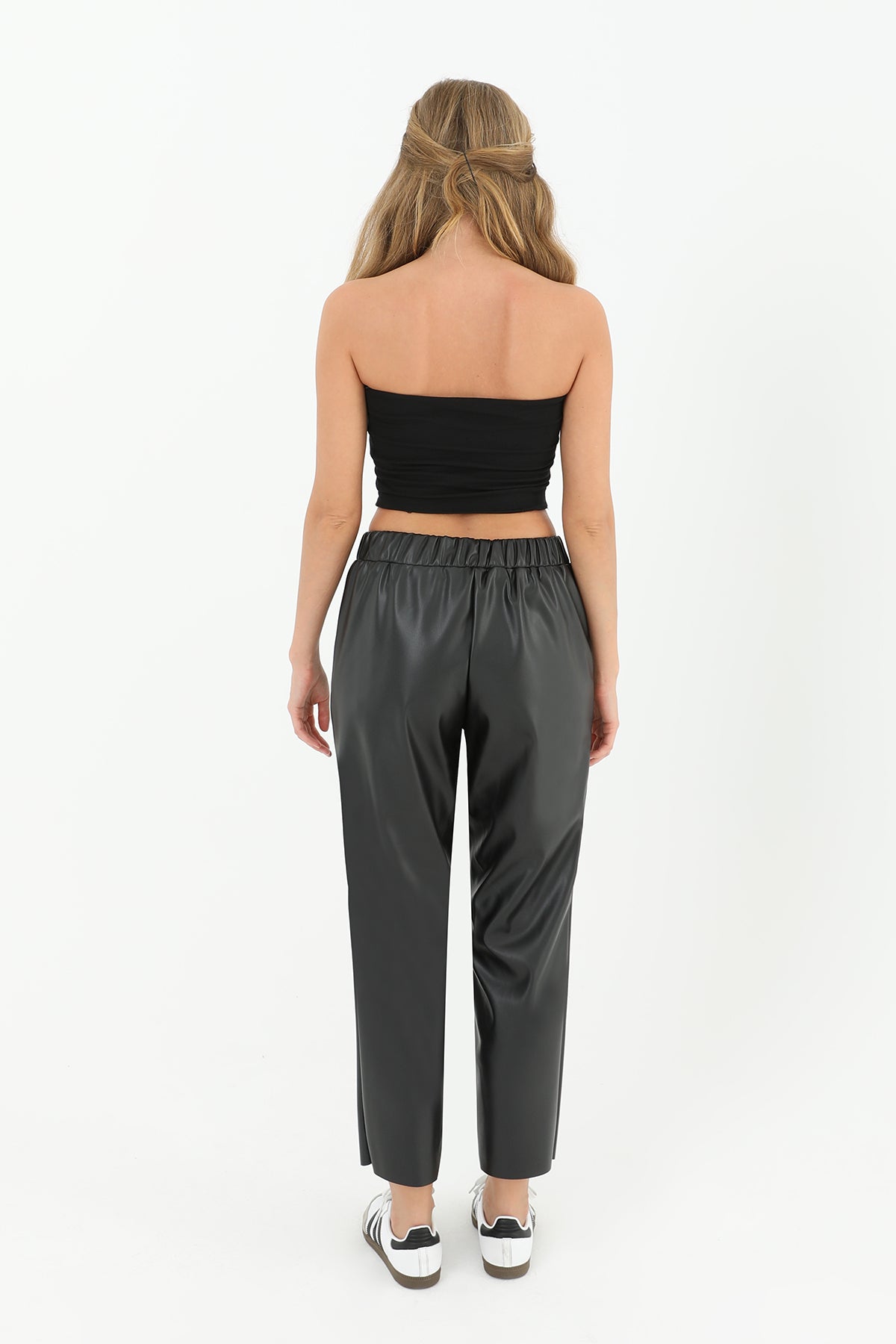 Kadın Beli Lastikli Cep Detaylı Deri Pantolon  - 18205PNT