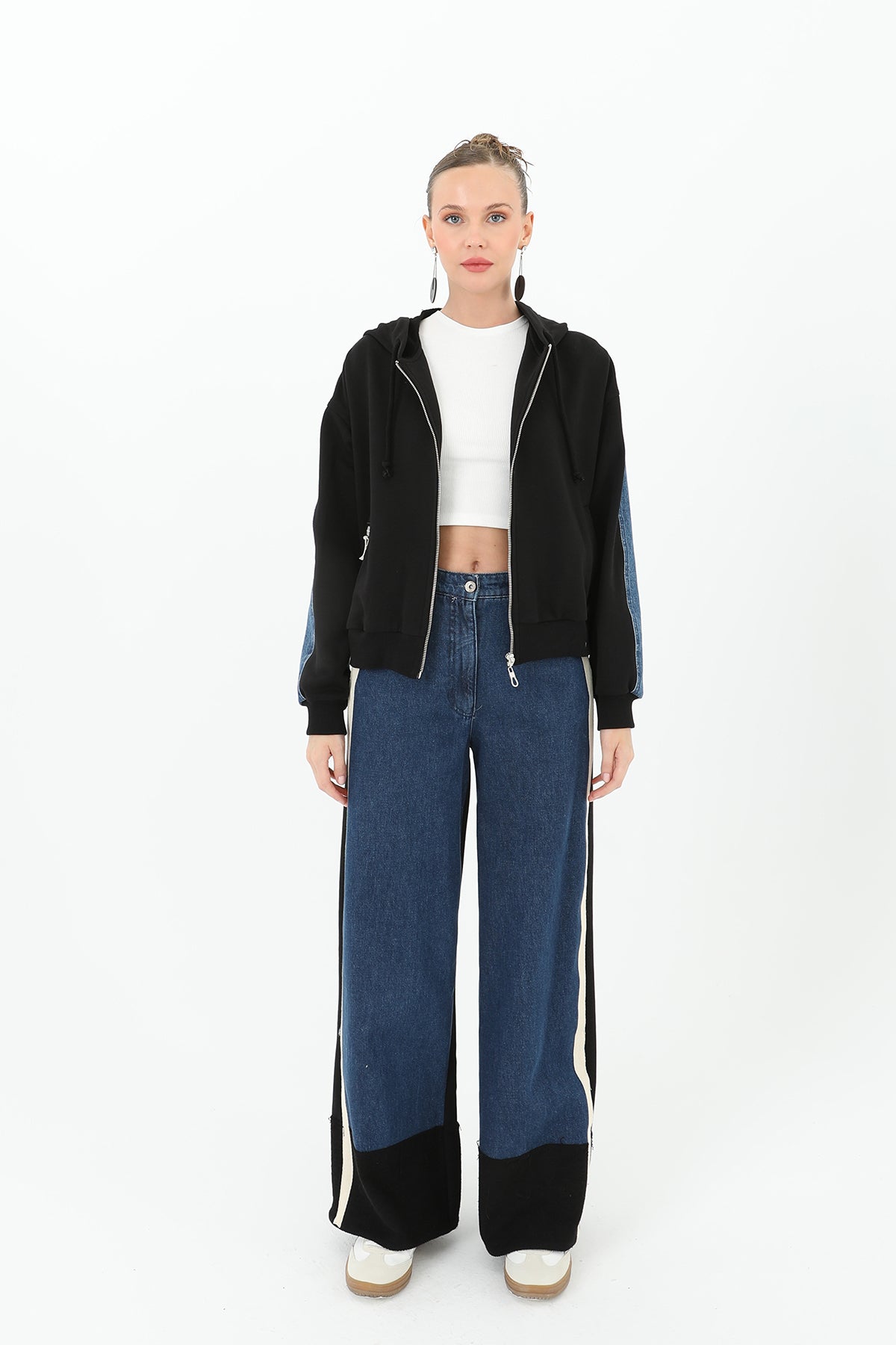 Kadın Paça Triko Detaylı Geniş Paça Kot Pantolon  - 31994PNT