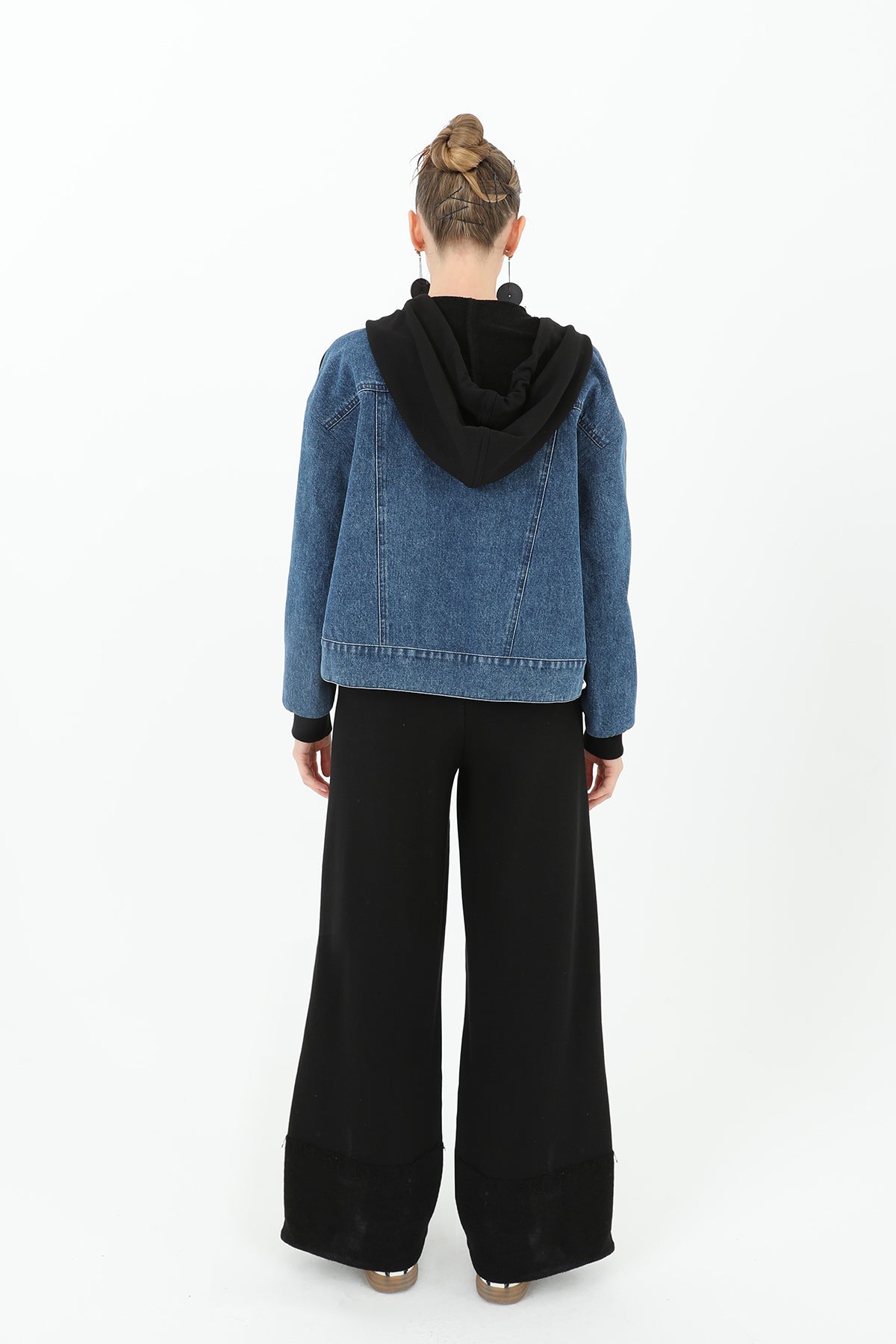 Kadın Paça Triko Detaylı Geniş Paça Kot Pantolon  - 31994PNT