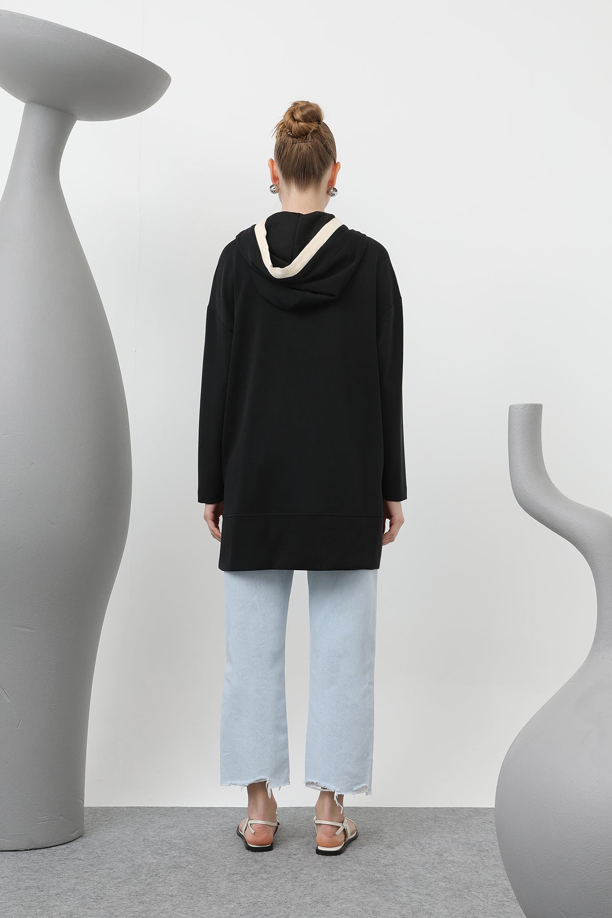 Kadın Nakış Detaylı Balıksırtı Kapişonlu Tunik - 25S-10615TUN