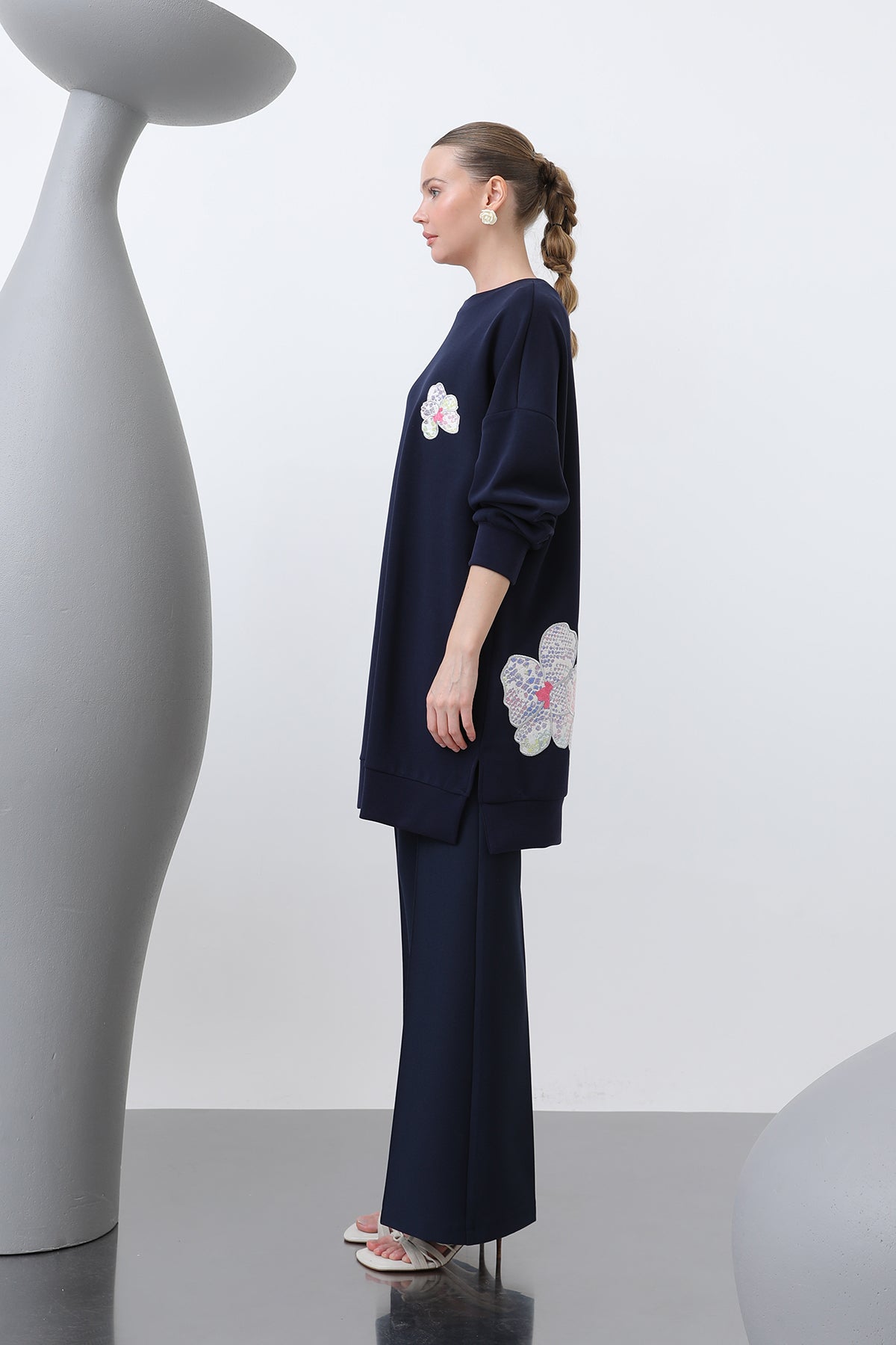 Kadın Önü Ve Arkası Nakış Detaylı Garnili Tunik - 10641TNK