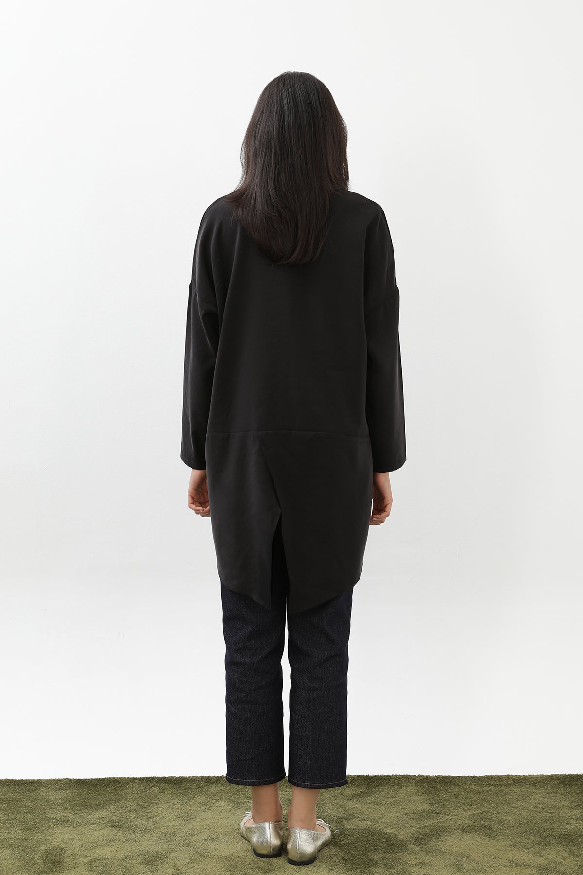 Kadın Arkası Çapraz Yırtmaçlı Tunik - 10675TUN