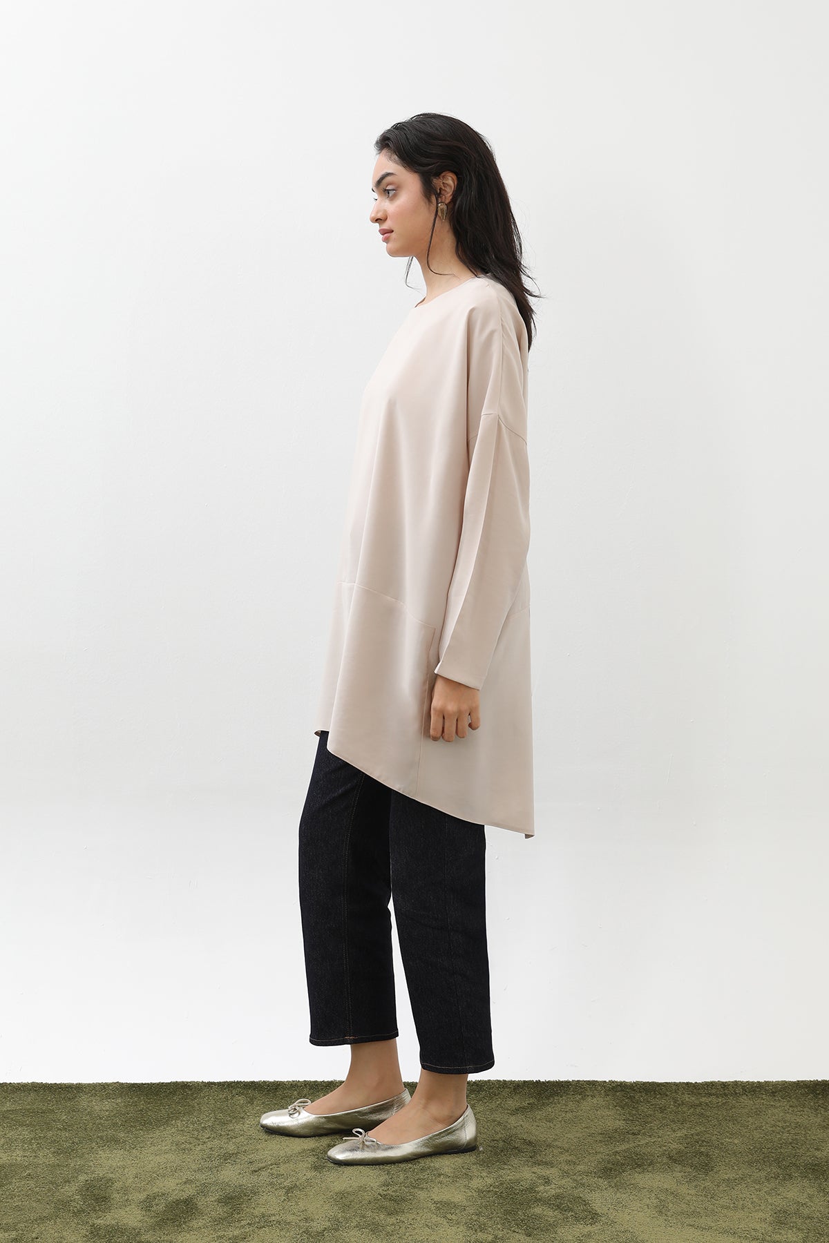 Kadın Arkası Çapraz Yırtmaçlı Tunik - 10675TUN