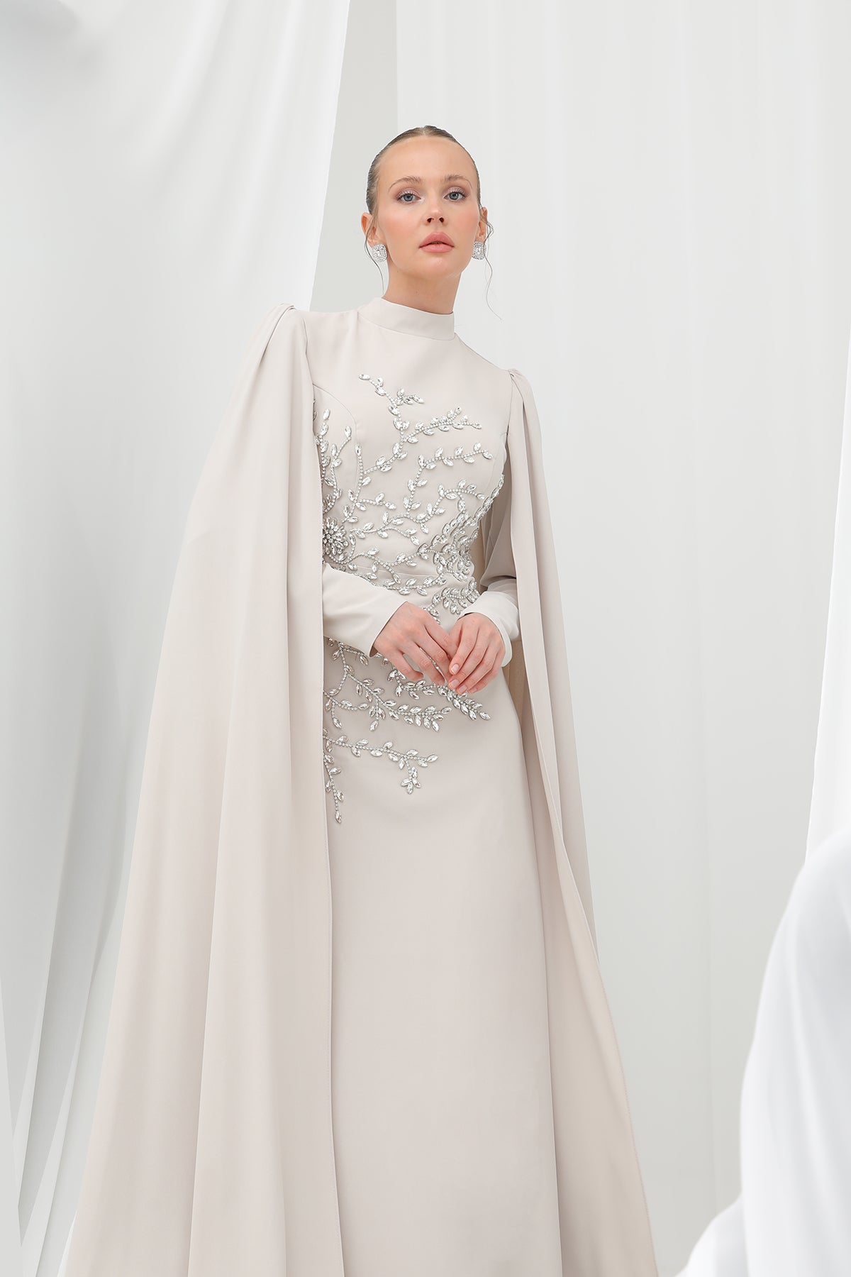 Kadın Yaprak Taş İşlemeli Pelerinli Abiye -12583ELB