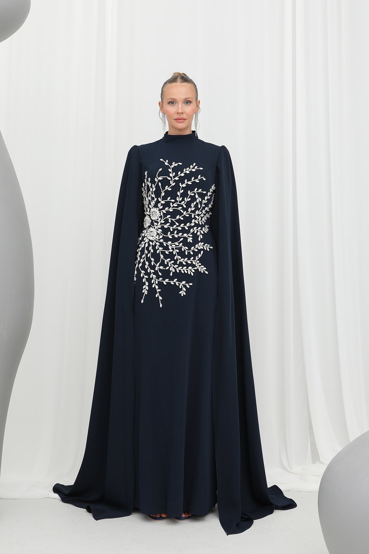 Kadın Yaprak Taş İşlemeli Pelerinli Abiye -12583ELB