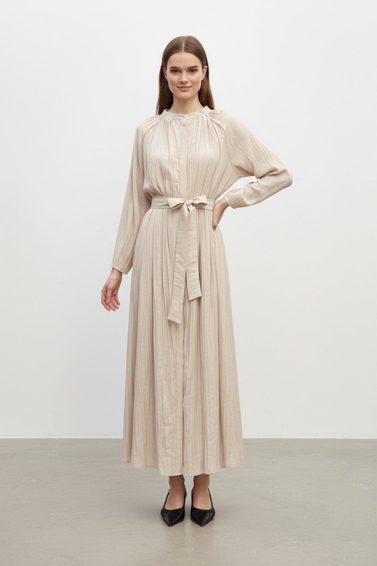 Kadın Yakası Pile Detaylı Kuşaklı Elbise - 12618ELB