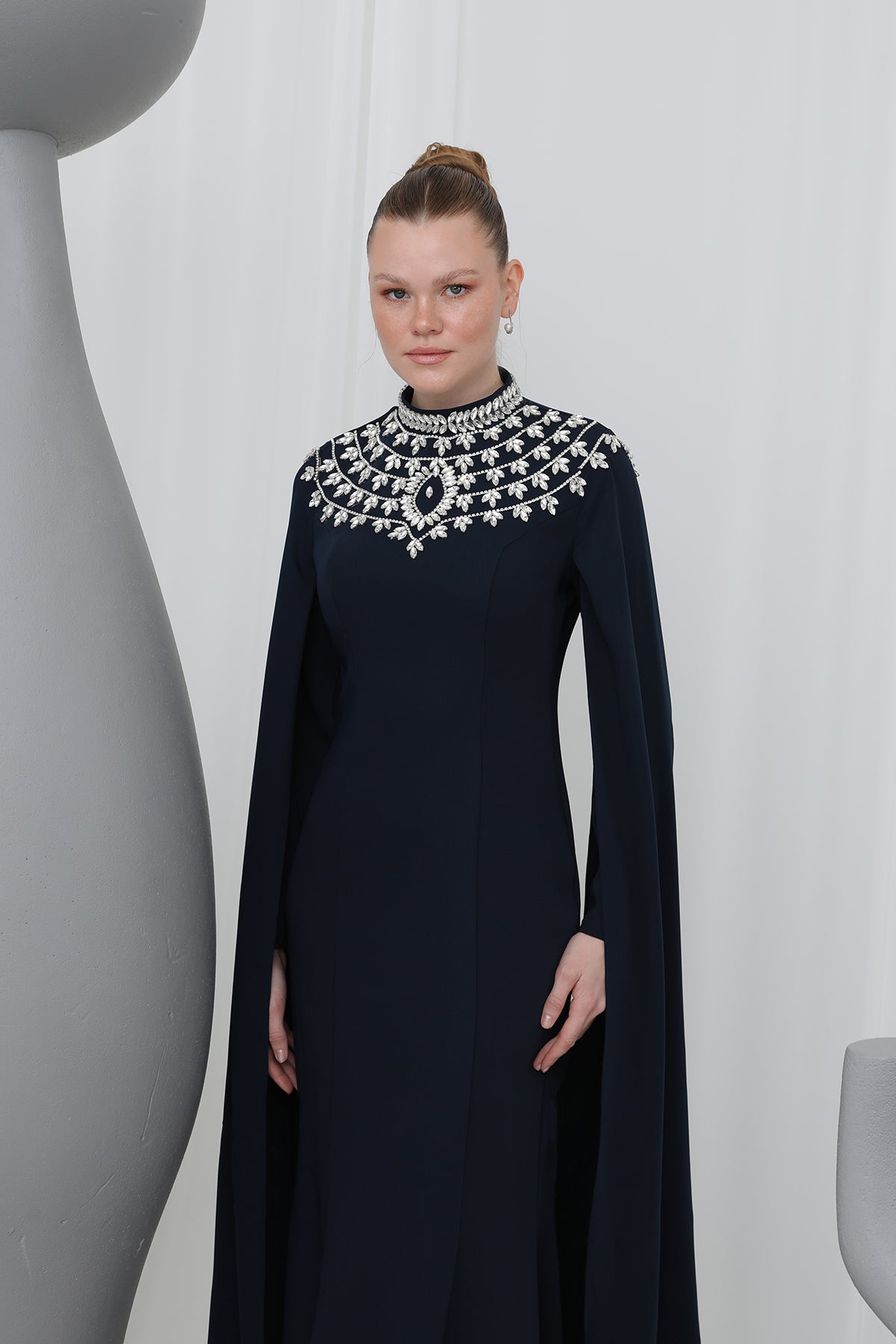 Kadın Taş İşlemeli Uzun Kollu  Abiye Elbise -17003ELB