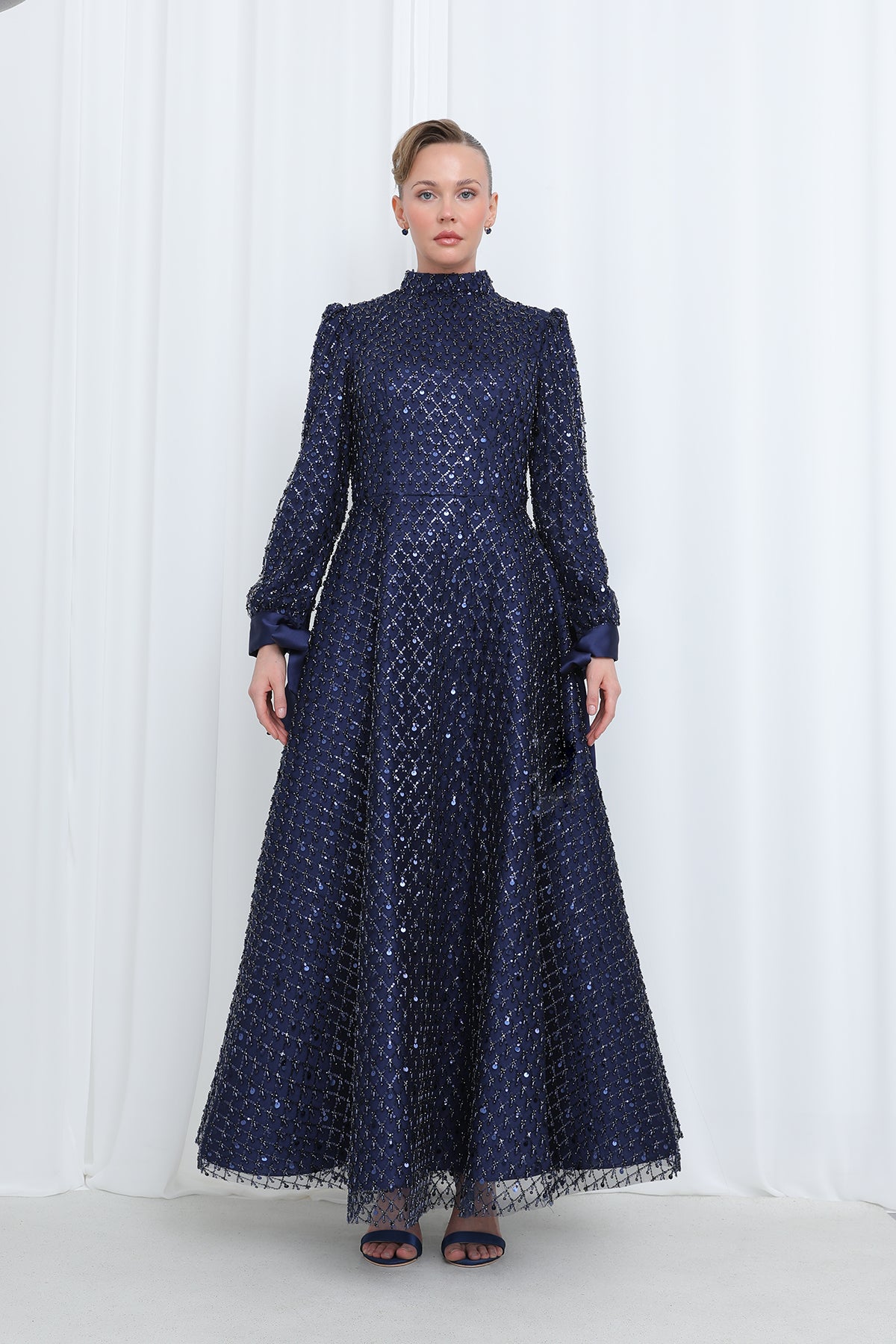 Kadın Pul Payet File İşlemeli Saten Manşet Detaylı Abiye Elbise-17014ELB