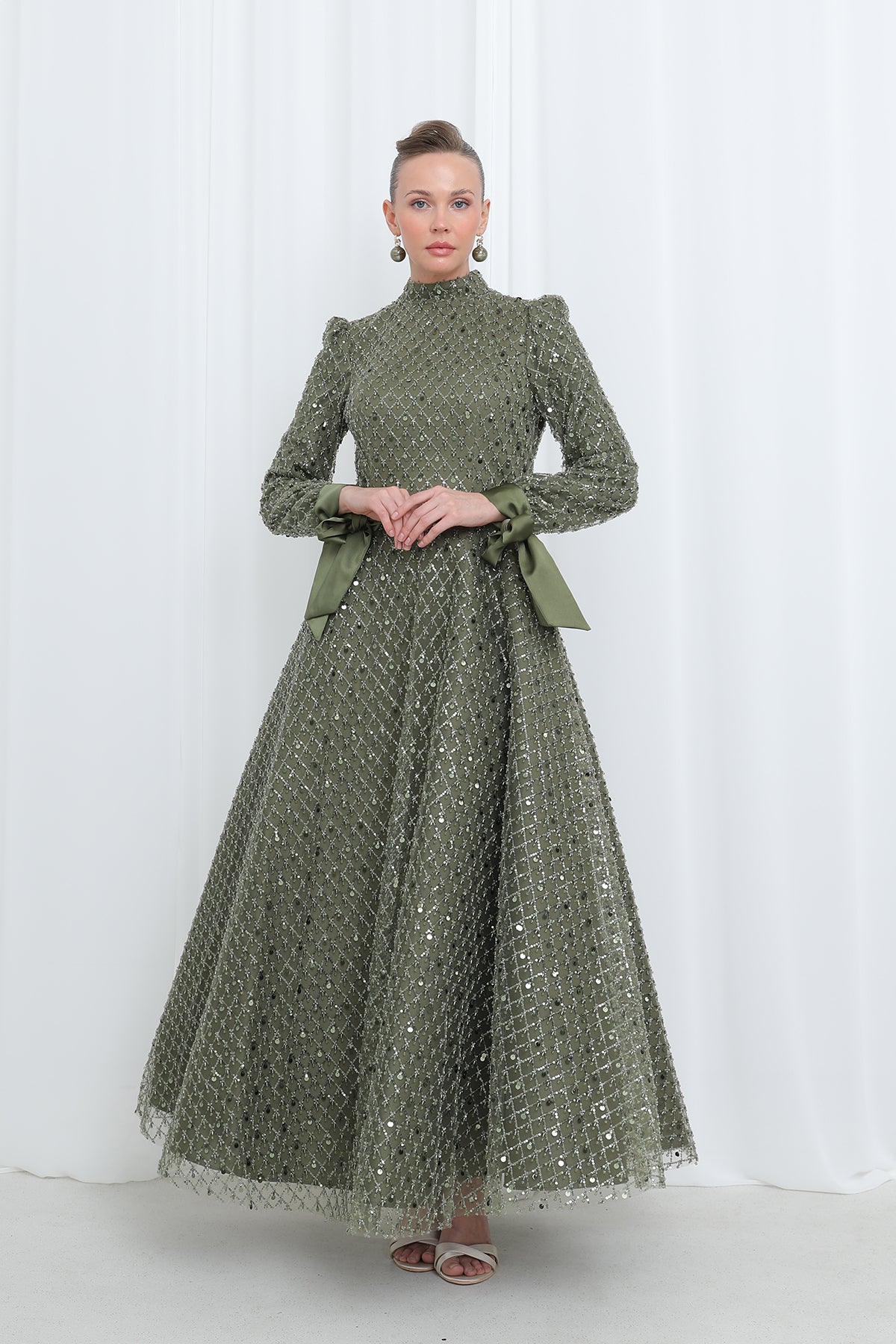 Kadın Pul Payet File İşlemeli Saten Manşet Detaylı Abiye Elbise-17014ELB