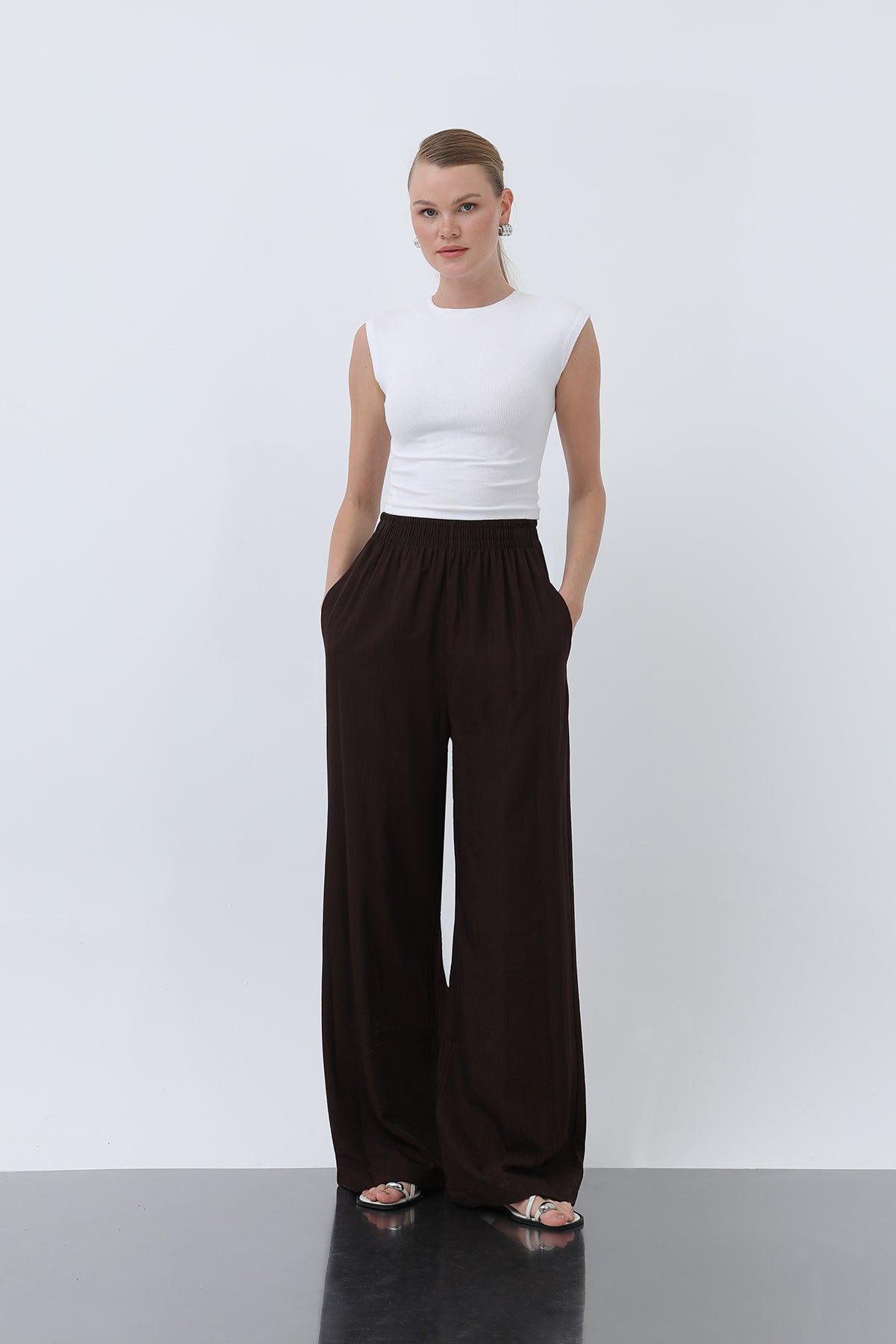 Kadın Beli Lastikli Bol Pantolon - 18239PNT