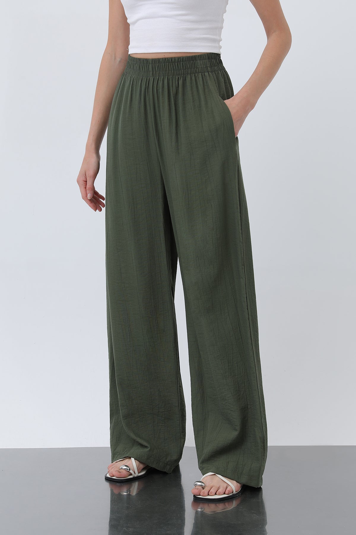 Kadın Beli Lastikli Bol Pantolon - 18239PNT