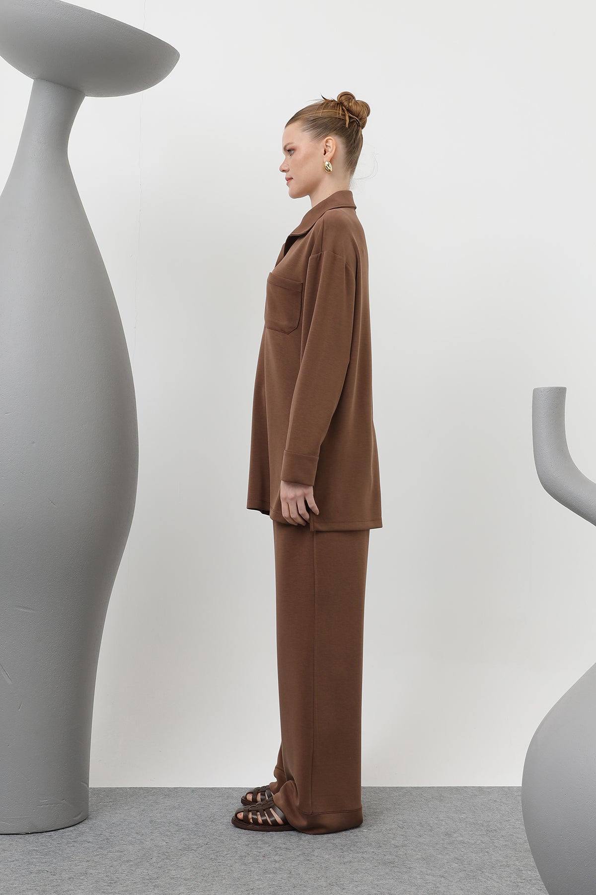 Kadın Yakası Çıtçıtlı Cep Detaylı Pantolonlu Takım - 20605TKS