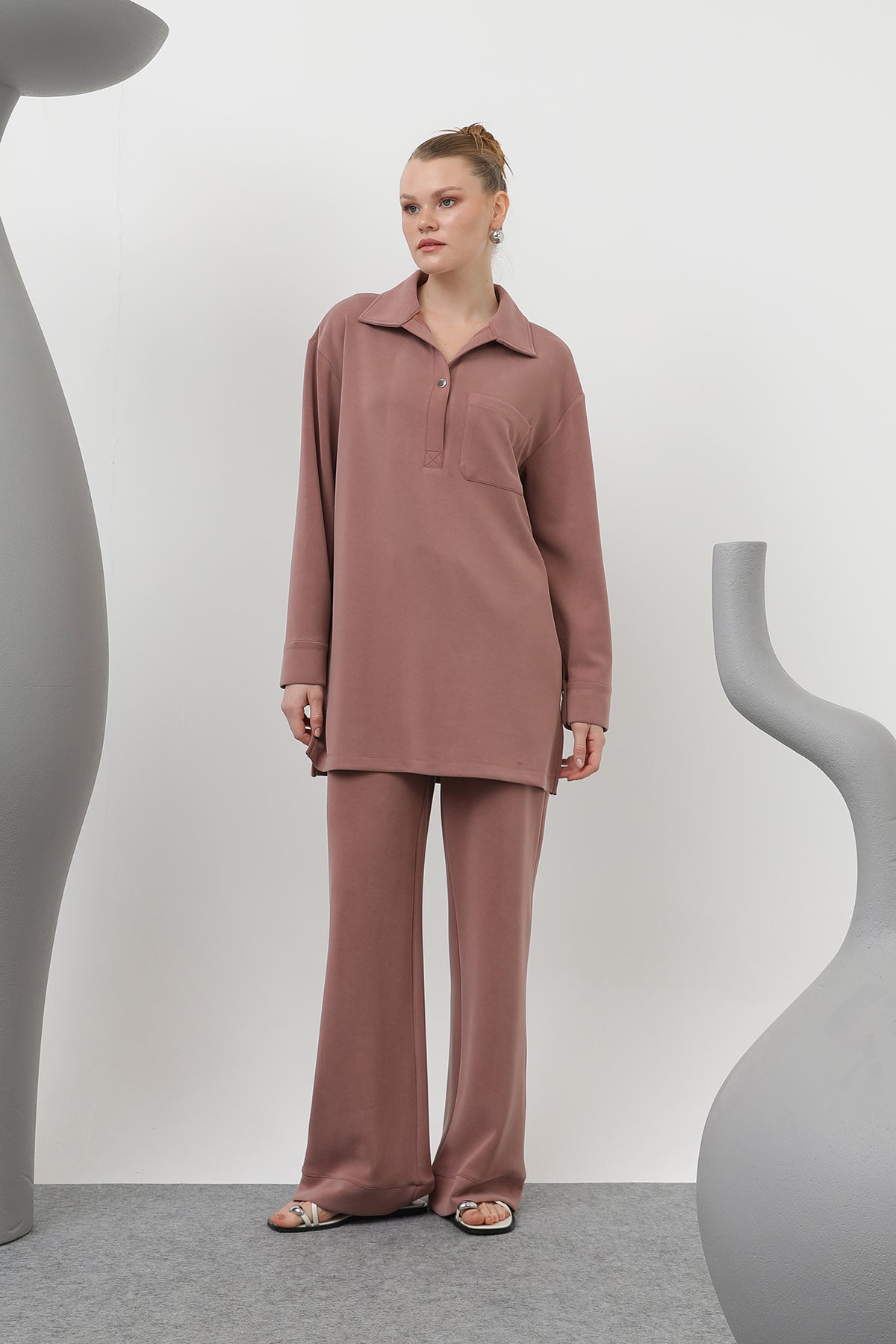 Kadın Yakası Çıtçıtlı Cep Detaylı Pantolonlu Takım - 20605TKS