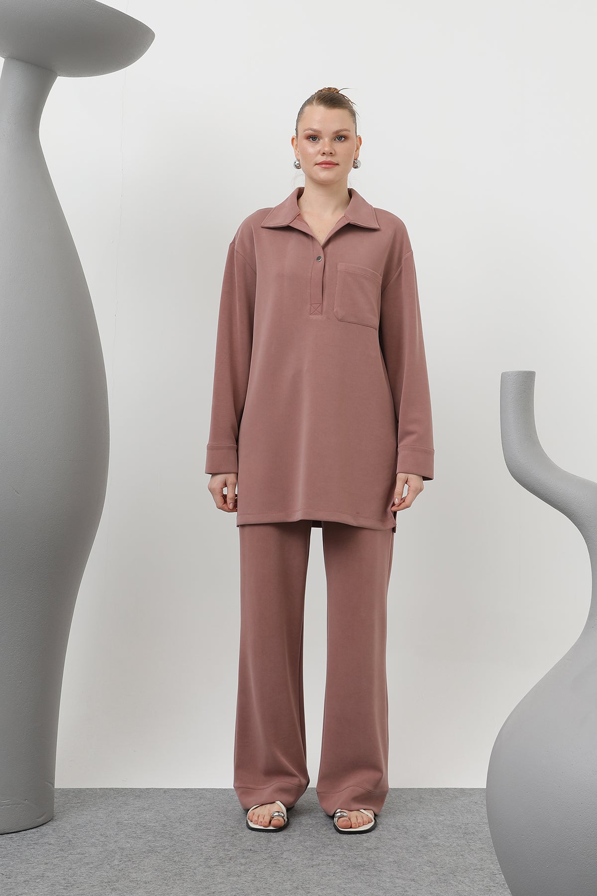 Kadın Yakası Çıtçıtlı Cep Detaylı Pantolonlu Takım - 20605TKS