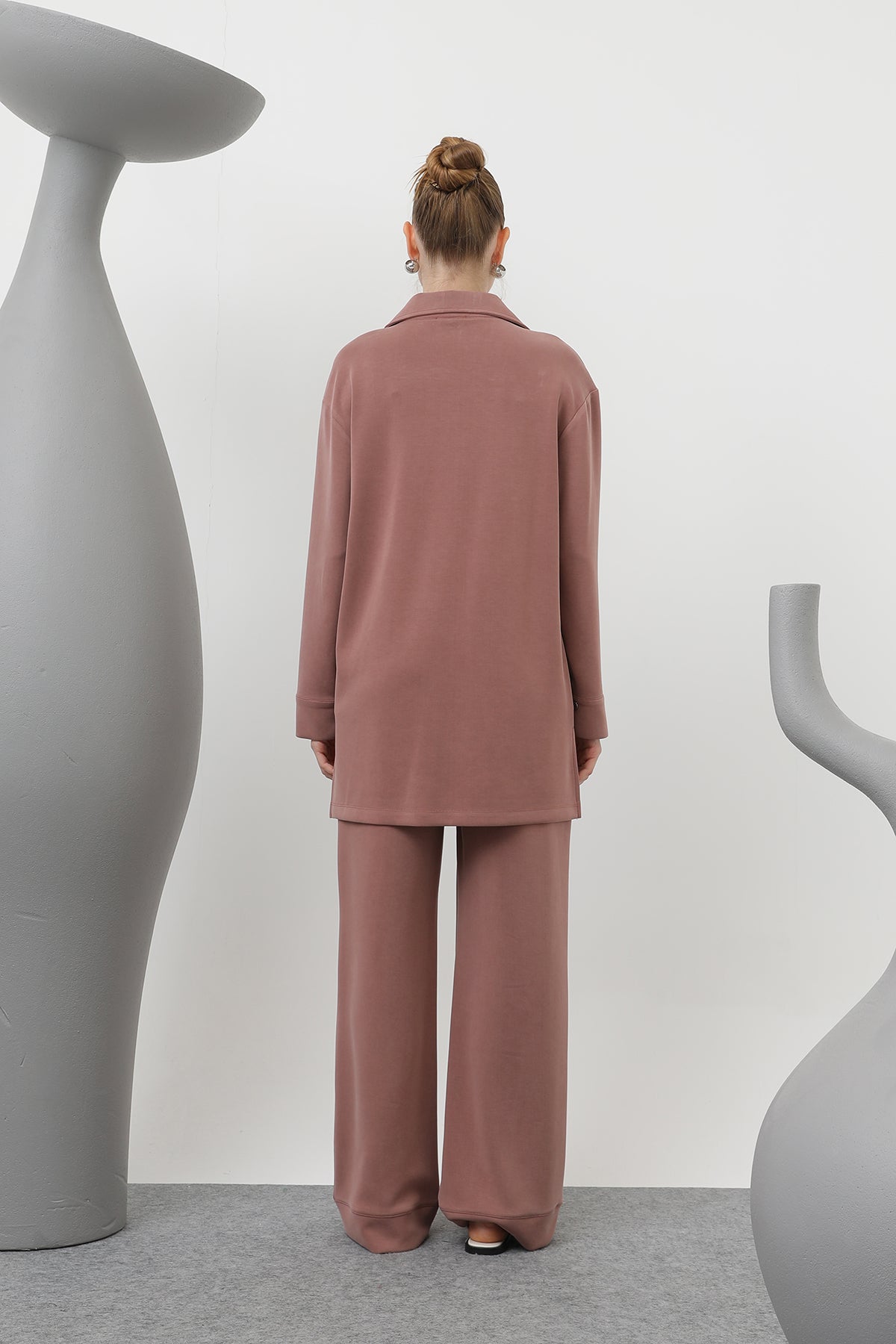 Kadın Yakası Çıtçıtlı Cep Detaylı Pantolonlu Takım - 20605TKS