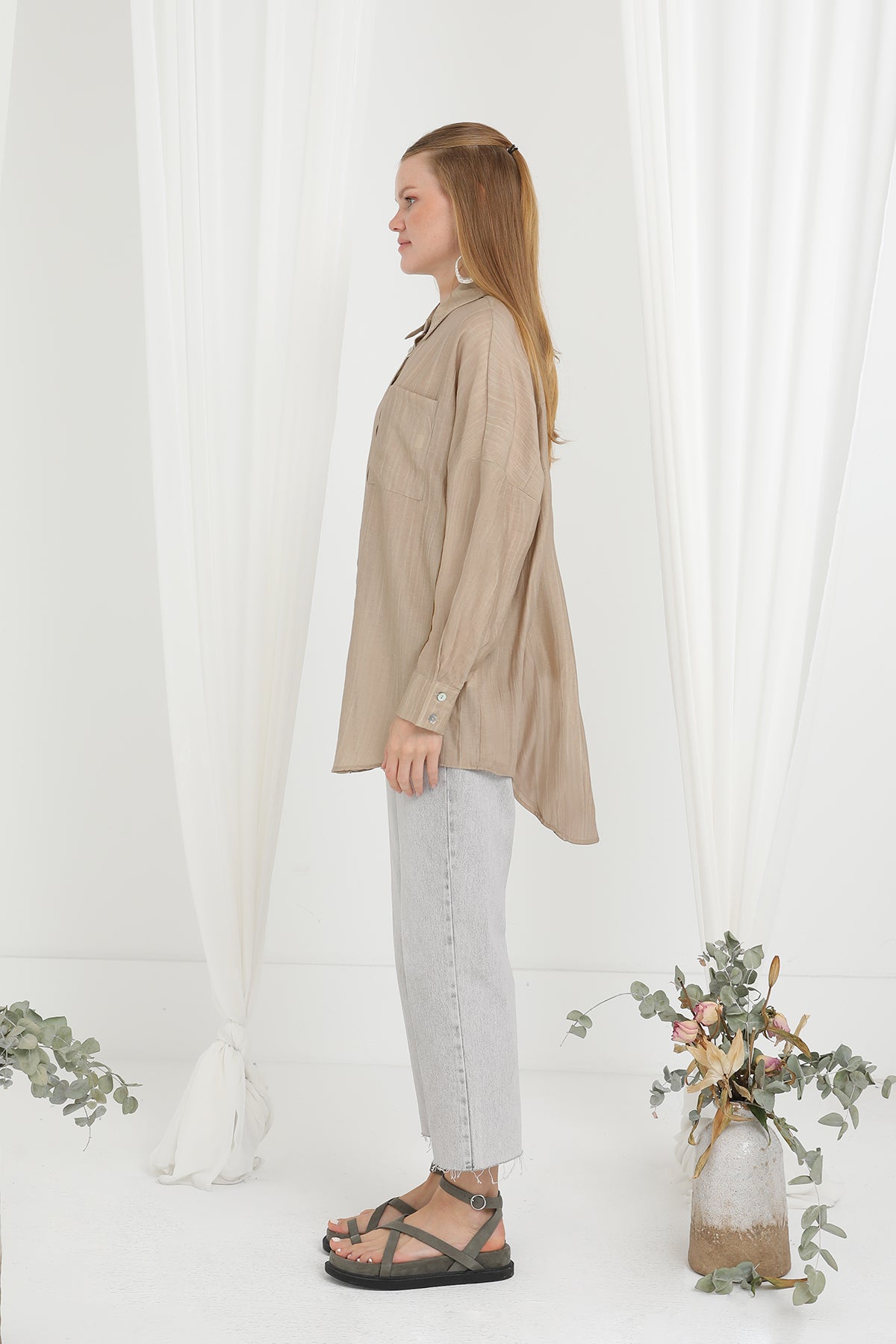 Kadın Sedef Düğmeli Arkası Roba Detaylı Gömlek - 20645GML