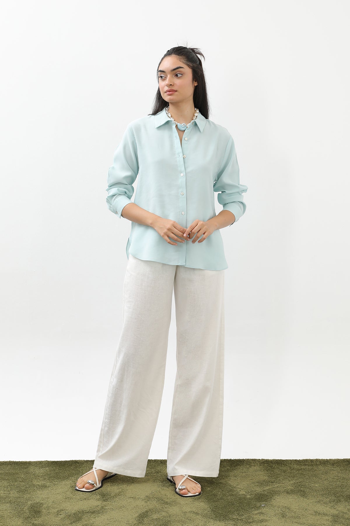 Kadın Sedef Düğmeli Kısa Gömlek -20647GML