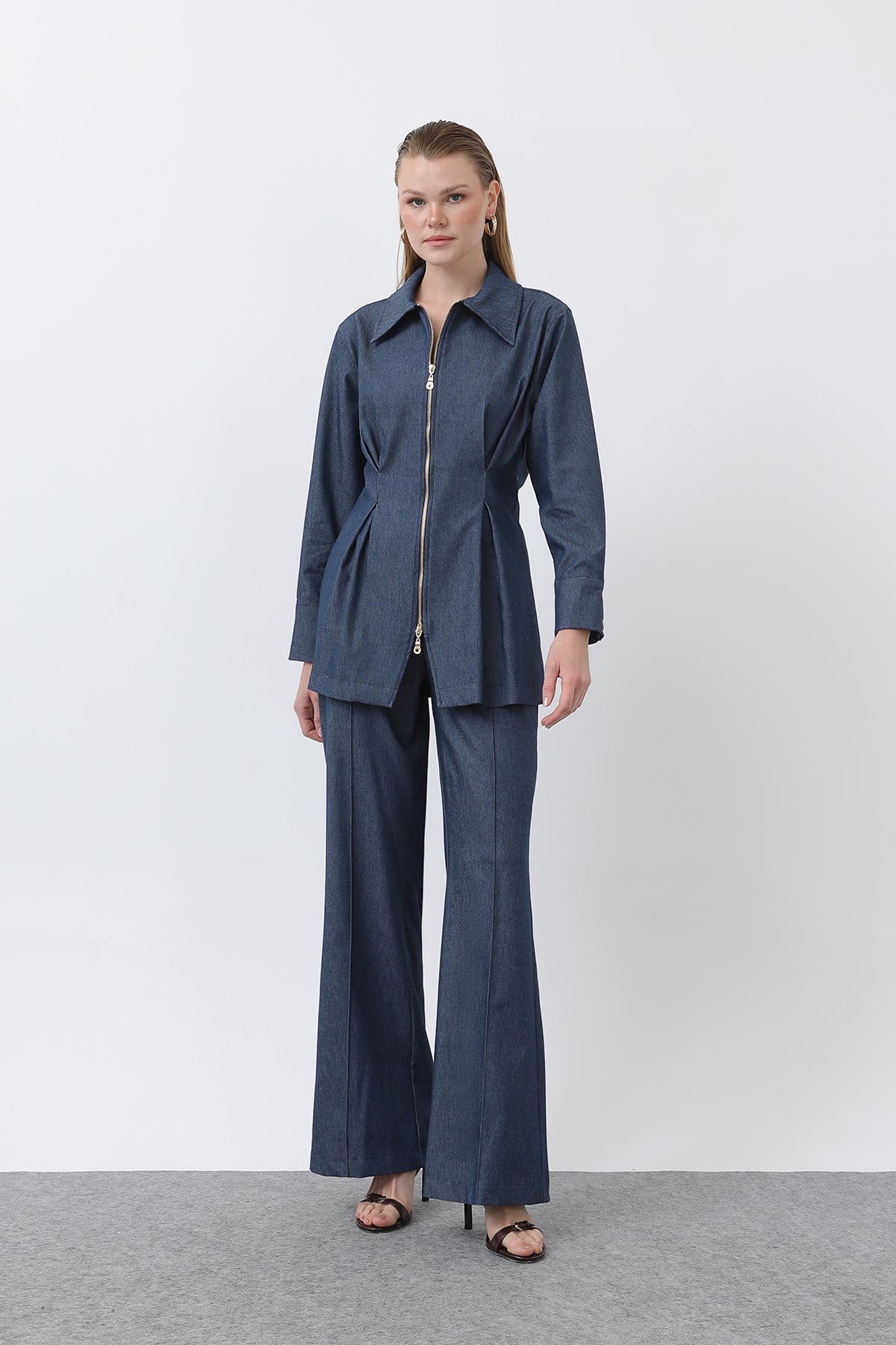 Kadın Gold Fermuar Detaylı Belden Pileli Gömlek Ve Pantolon Takım -20651TKS