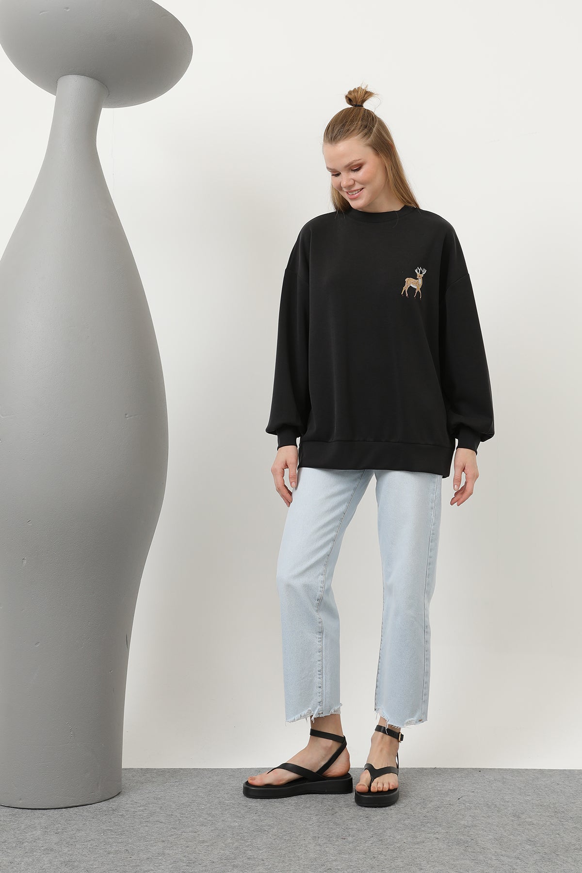 Kadın Arkası Geyikli Sweat - 32118SWT