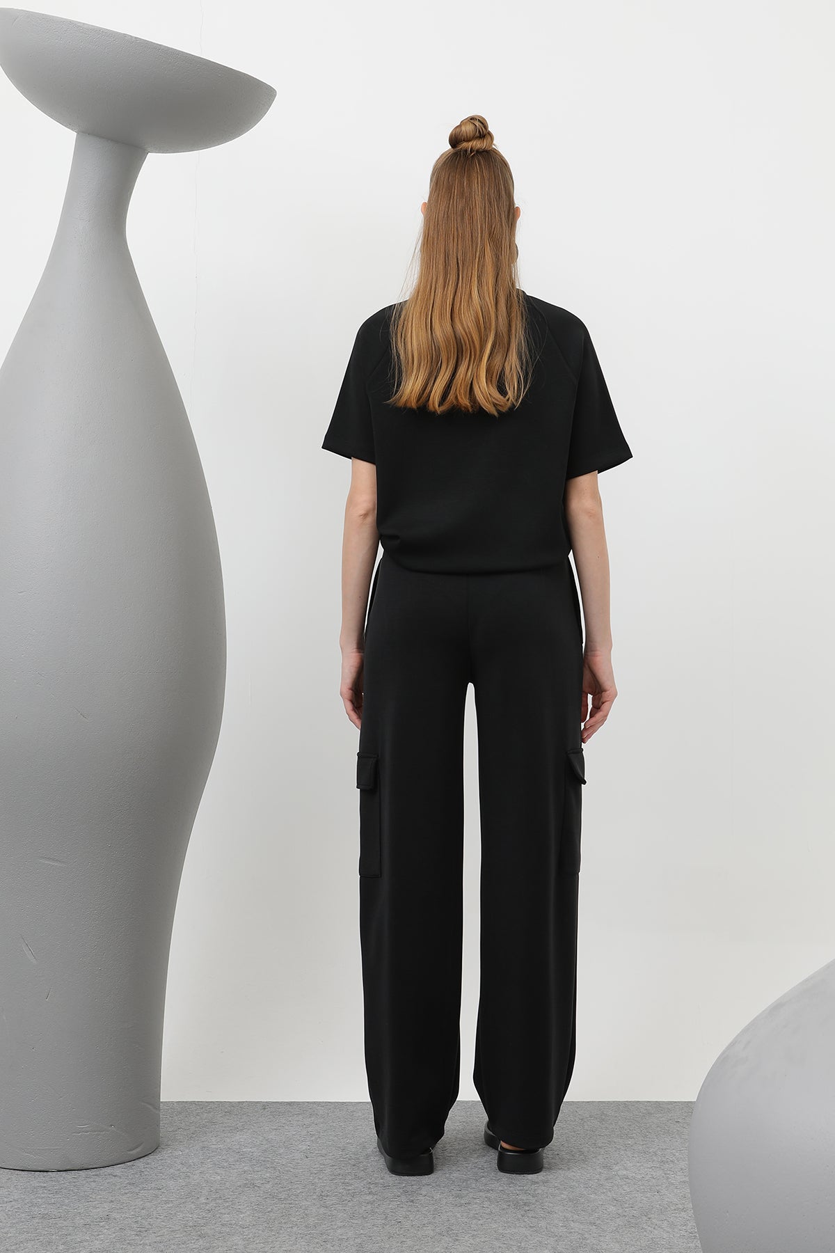 Kadın Ön Geyik Nakışlı Tshirt - 32119TSH