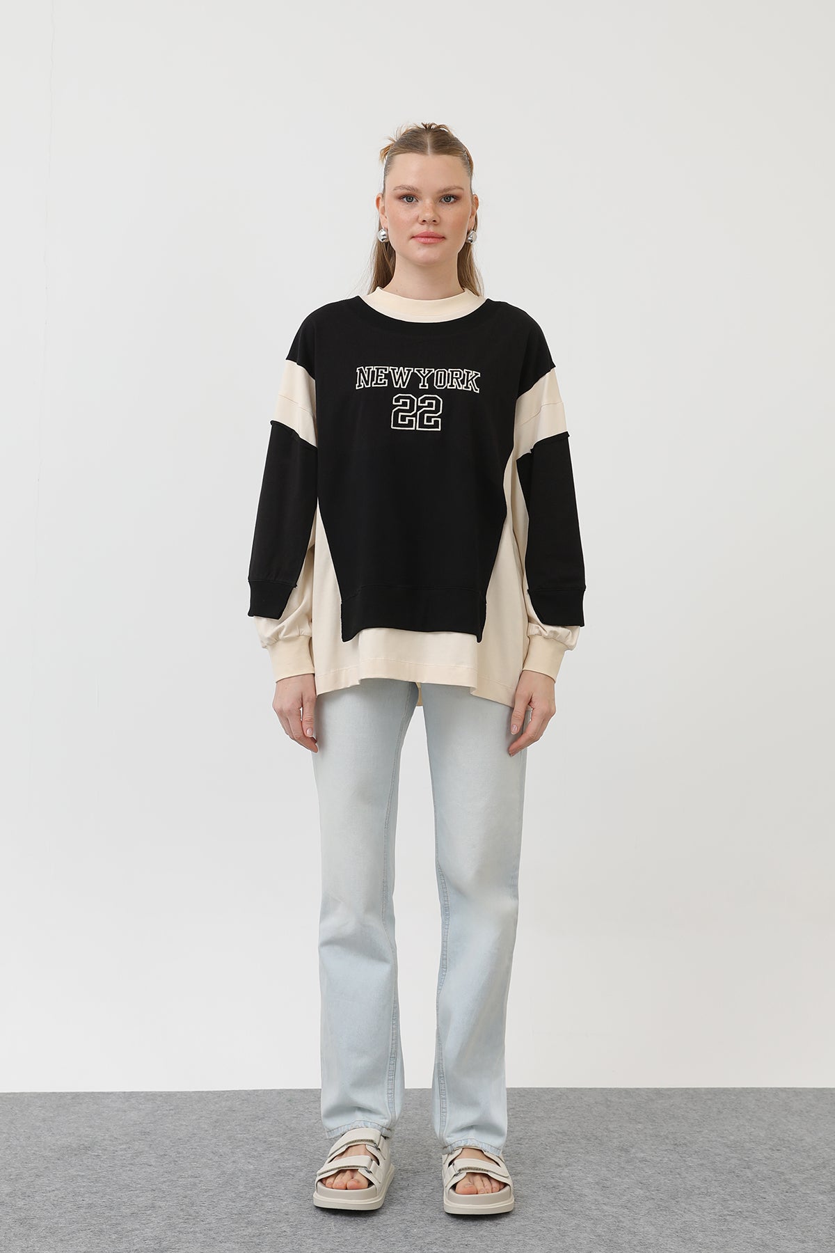 Kadın Önü Nakışlı Sweat - 32121SWT