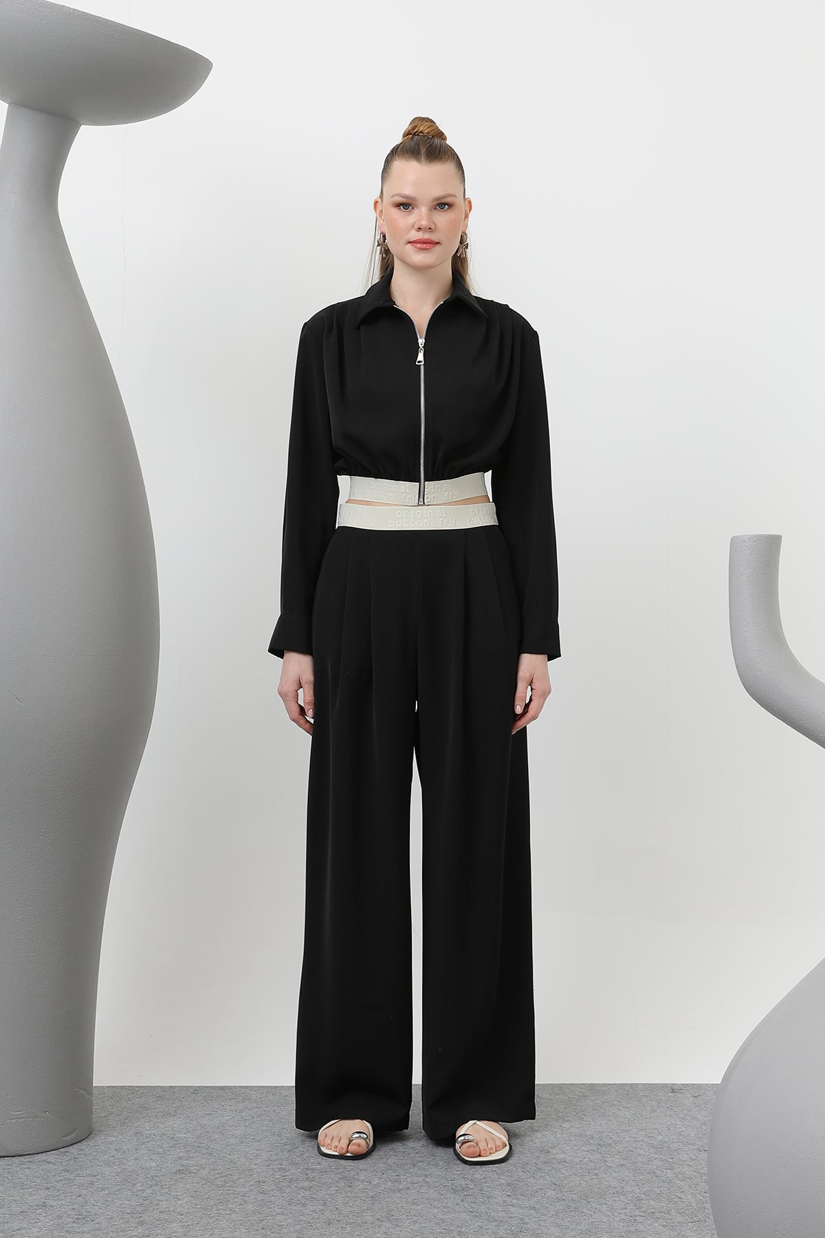 Pileli Lastik Detaylı Ceket - 32145CKT