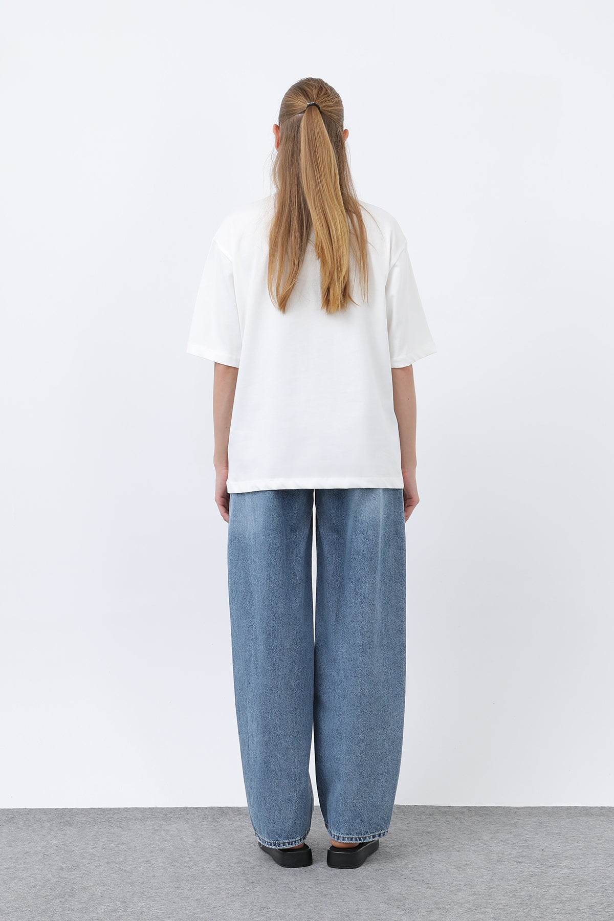 Kadın Kovboy Çizme Nakışlı Tişört