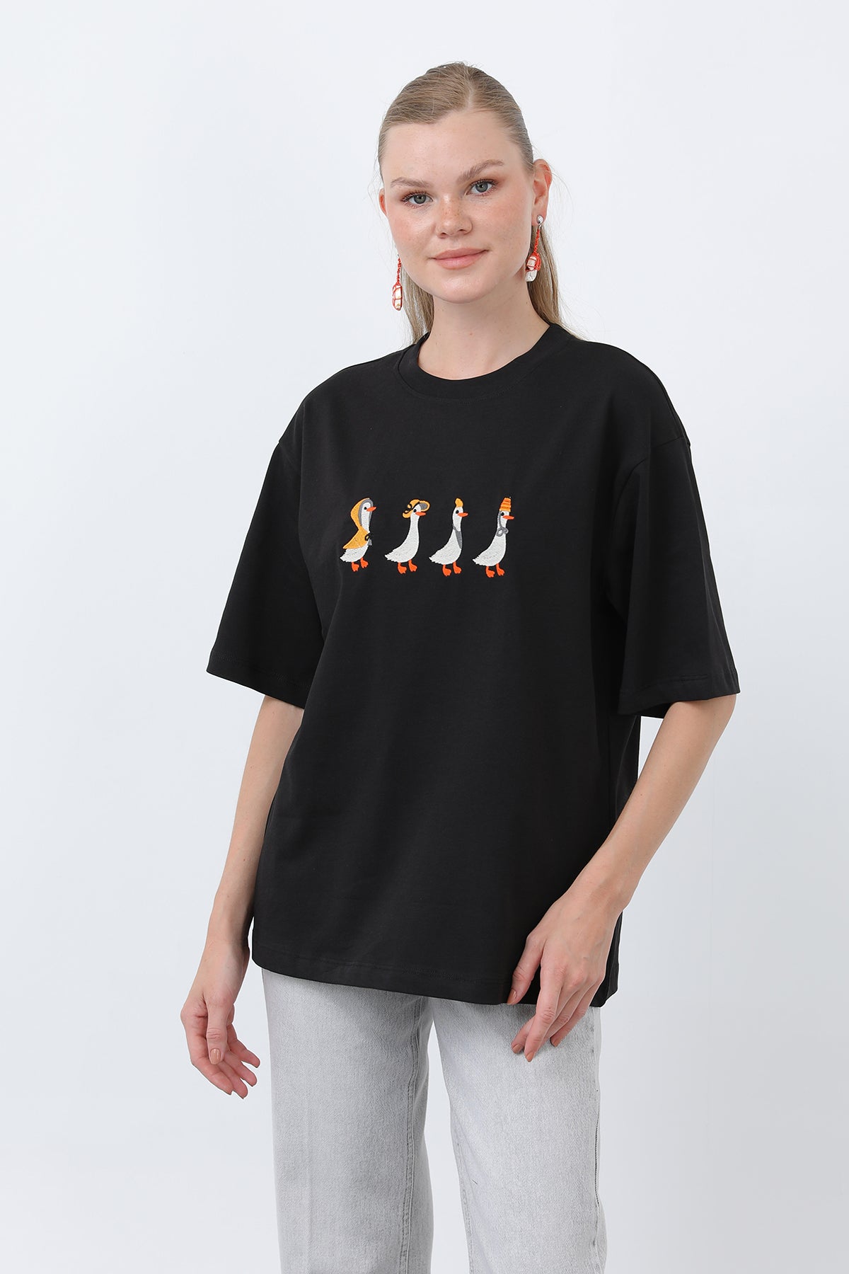 Kadın Ördek Desenli Tişört