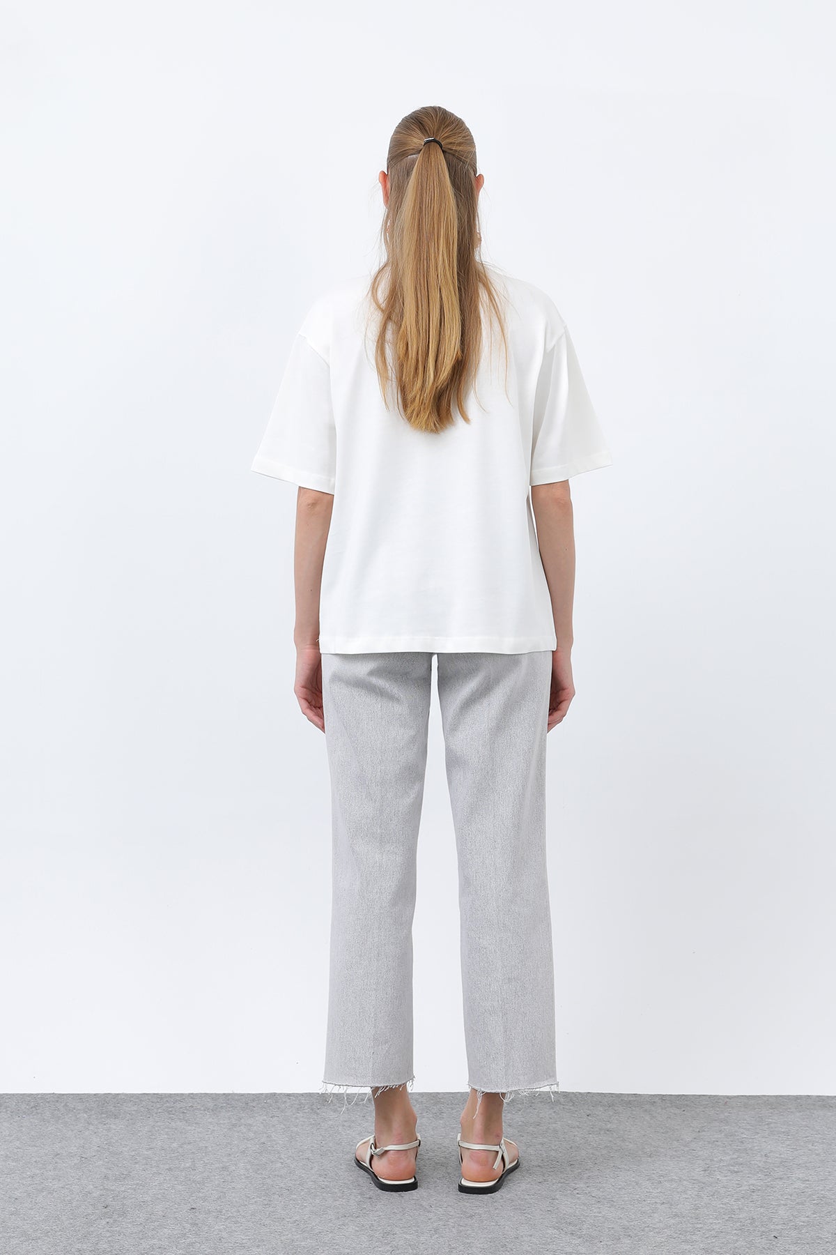 Kadın Ördek Desenli Tişört