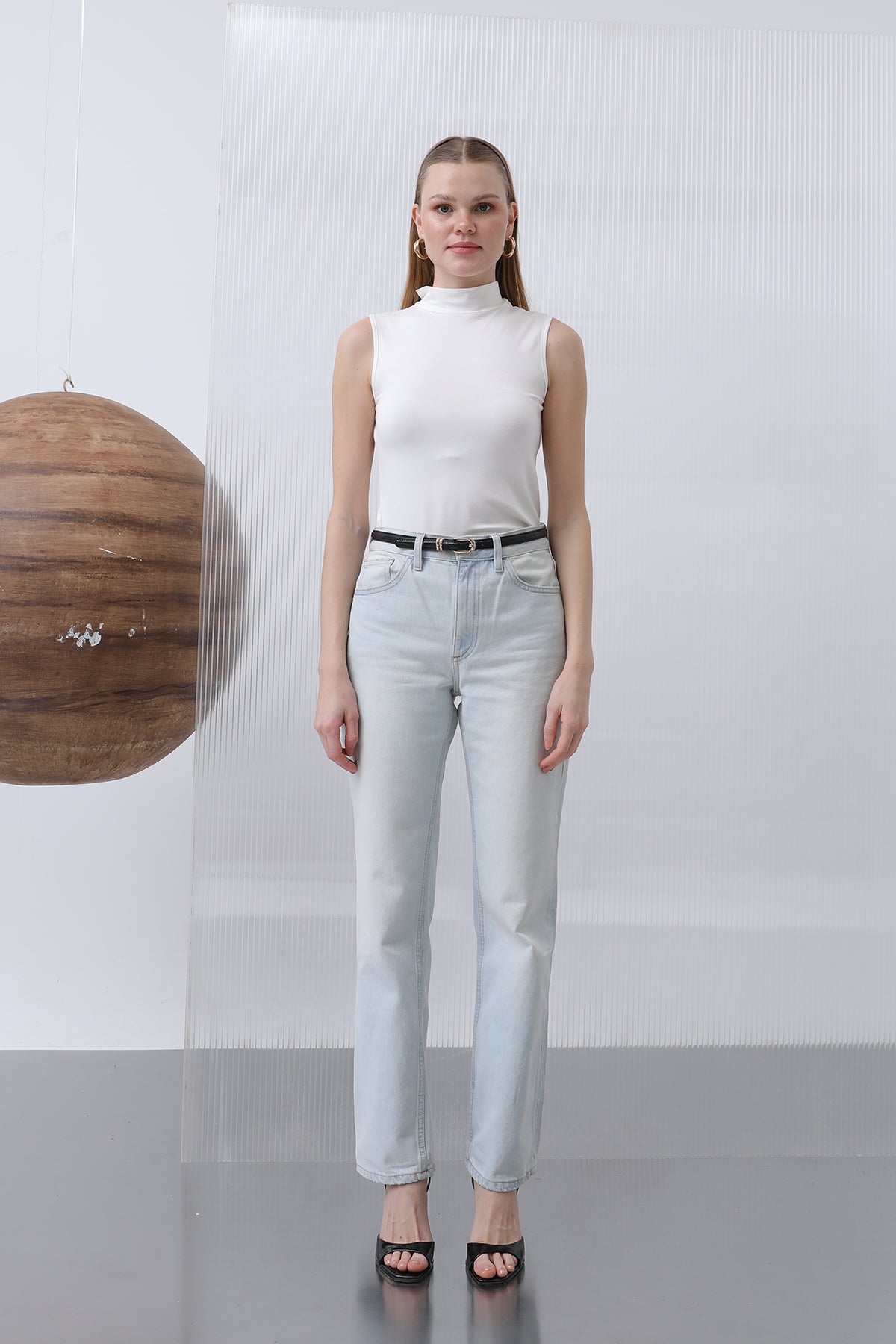 Kadın Sıfır Kollu Boğazlı İçlik - 40005BLZ