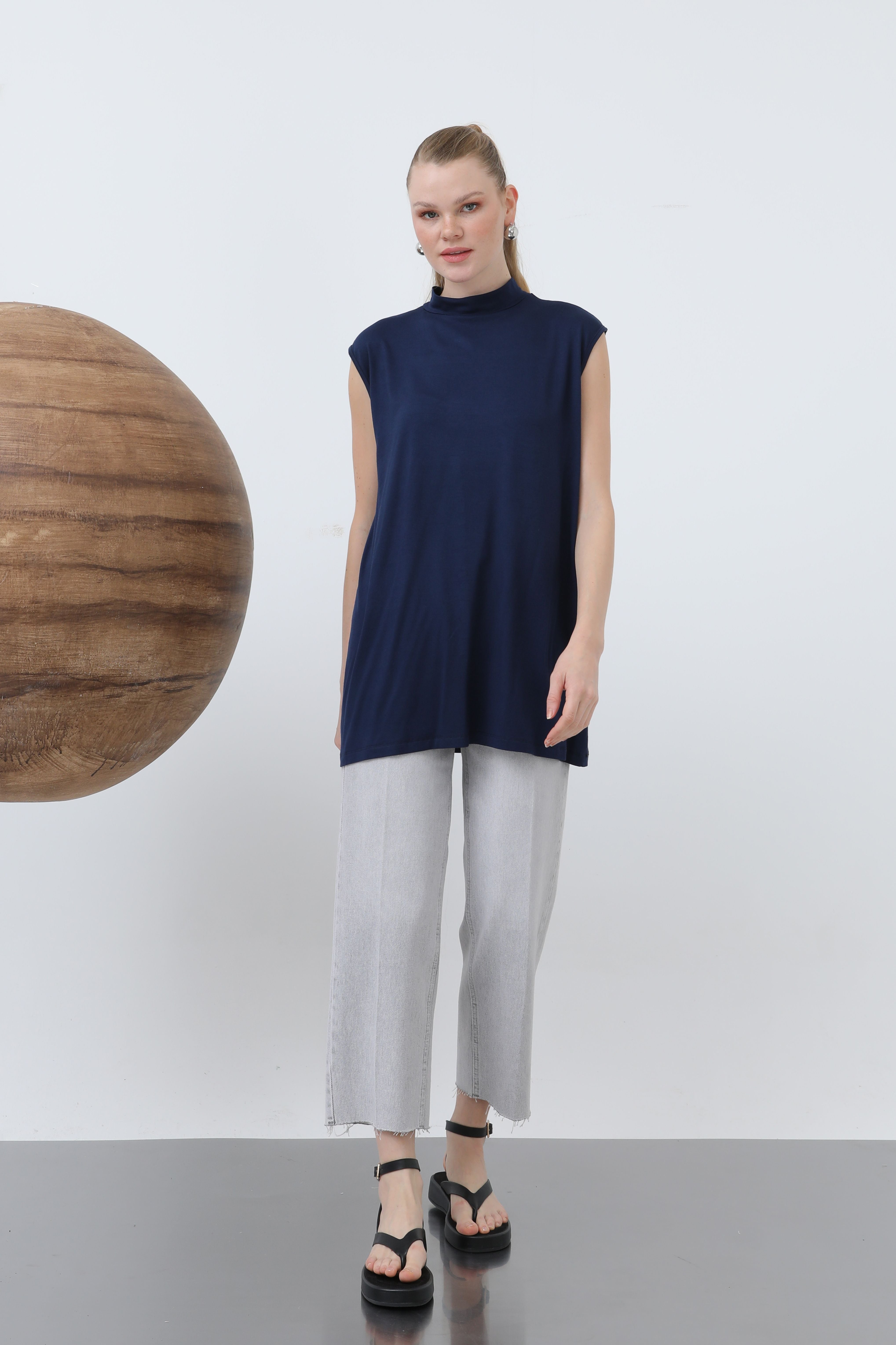 Kadın Kolsuz Bisiklet Yaka Tunik Boy İçlik - 40006BLZ