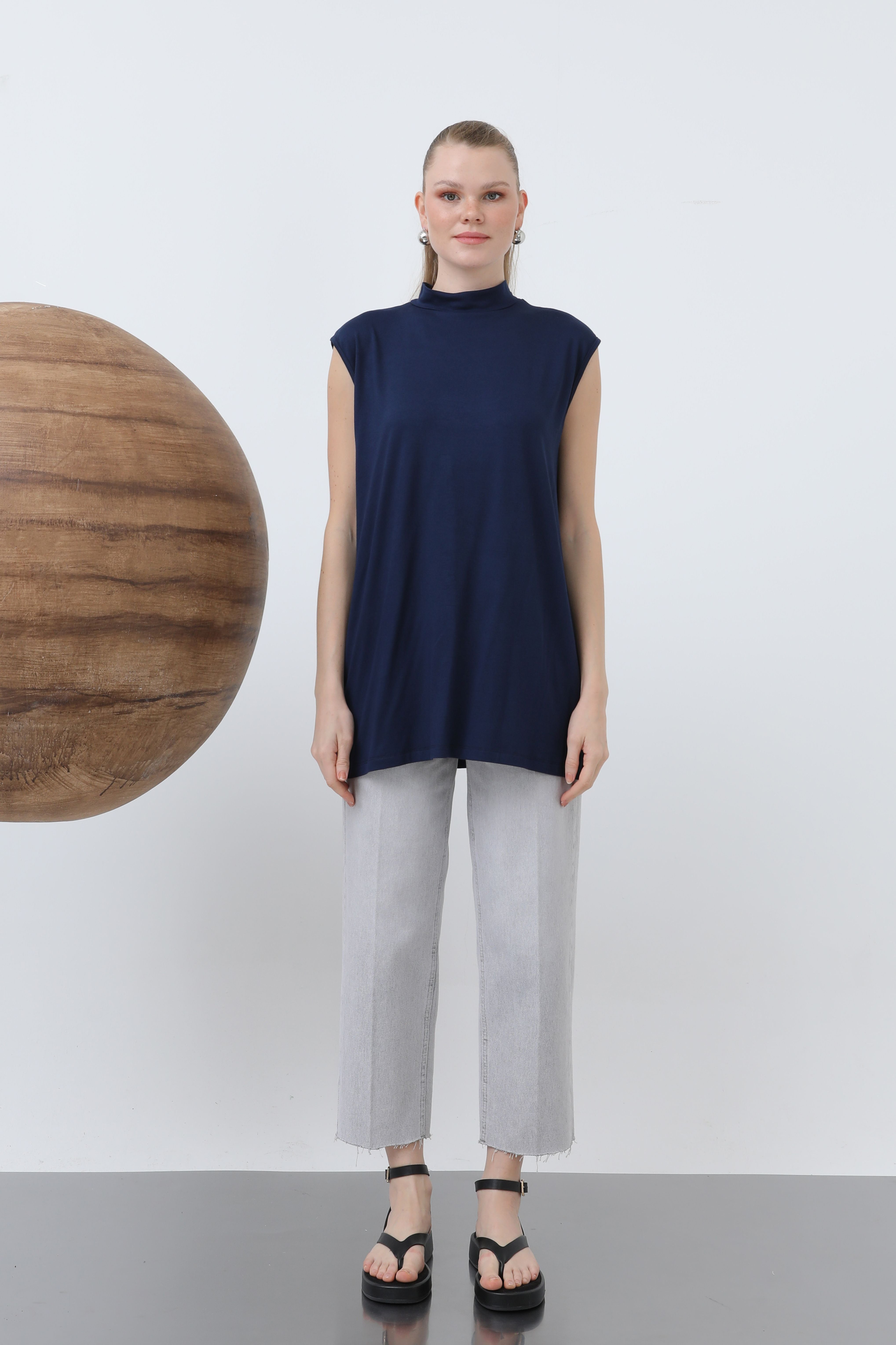 Kadın Kolsuz Bisiklet Yaka Tunik Boy İçlik - 40006BLZ