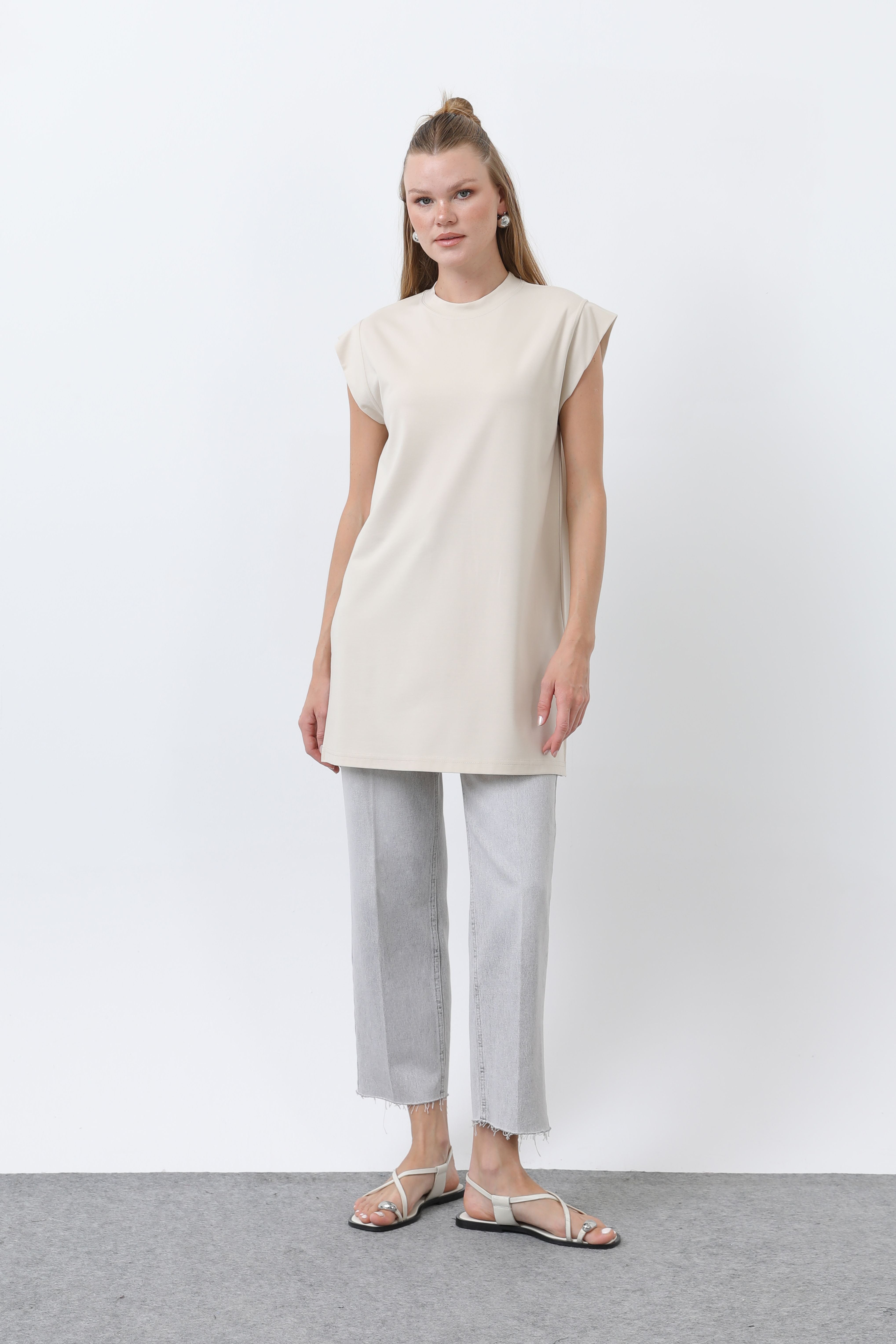 Kadın Kolsuz Uzun İçlik - 40008TSH